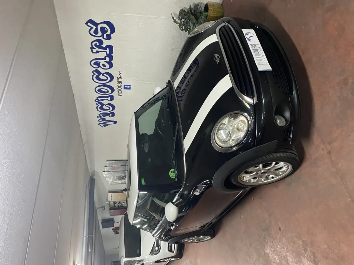 MINI Cooper Negro - 1