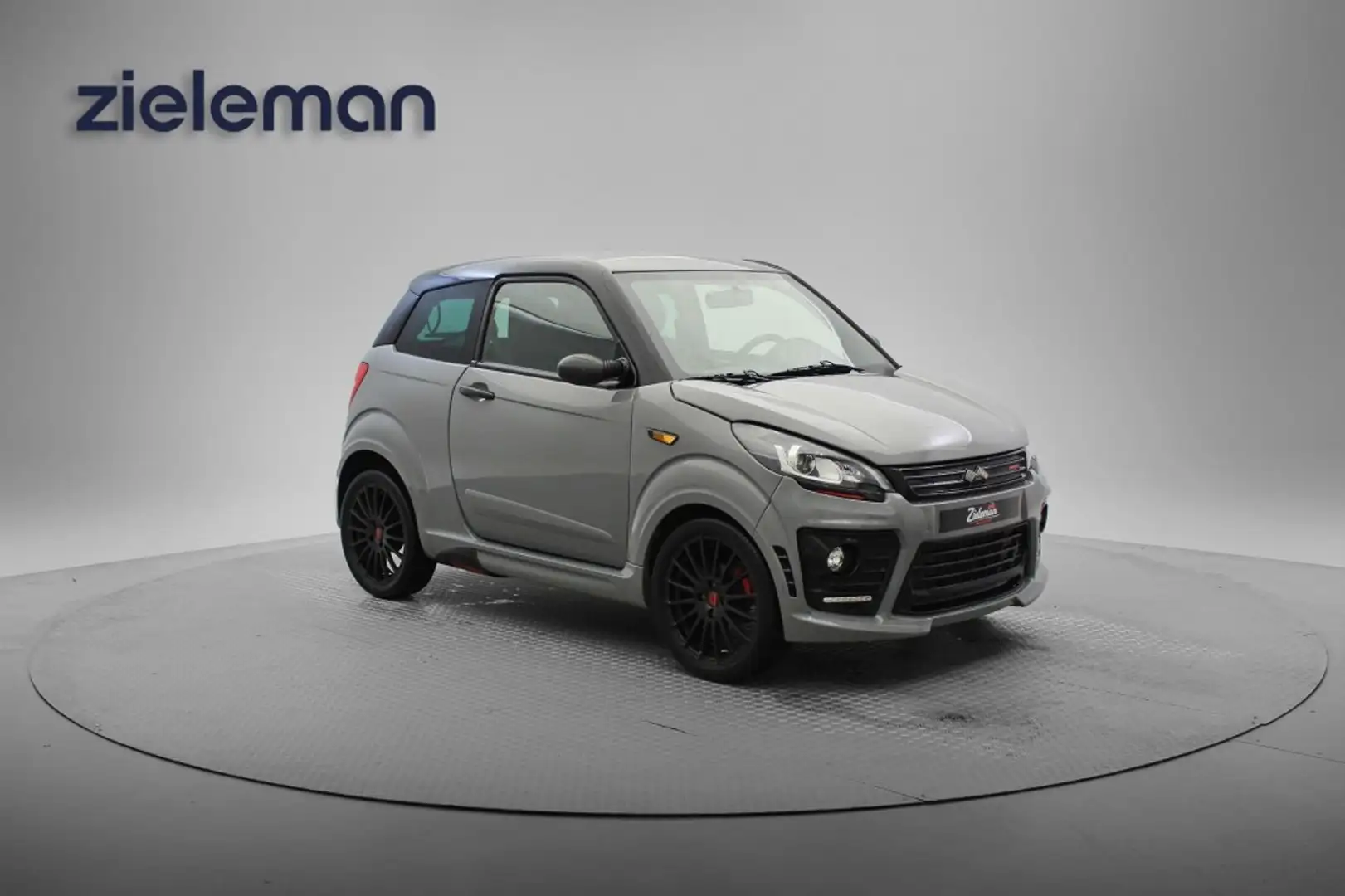 Ligier JS 50 dCi Sport Ultimate - 2020 - 40.093 km - Airco, Cam Gris - 1