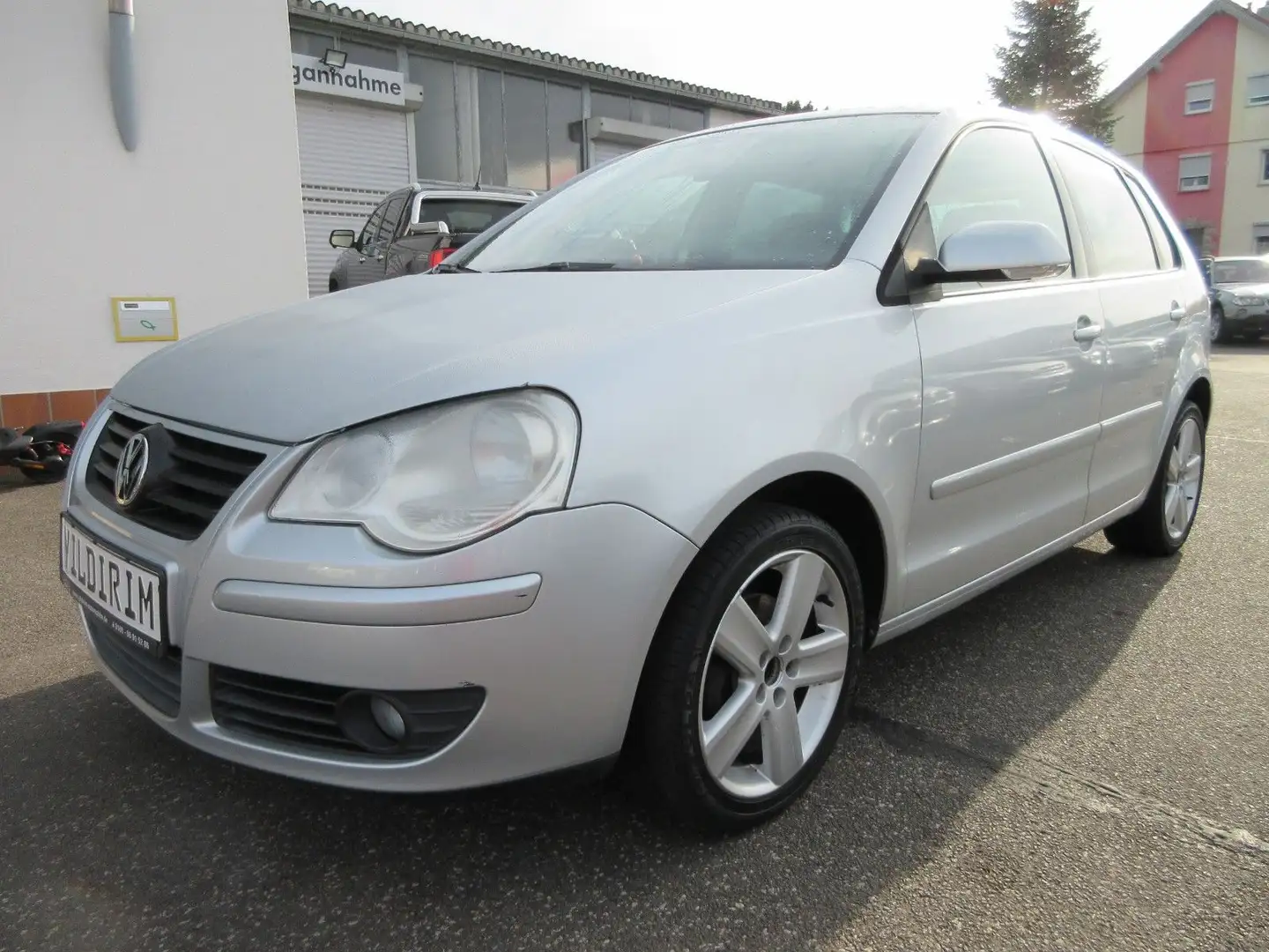 Volkswagen Polo IV Silver Edition **1HAND** ~GARANTIE~ Argent - 1