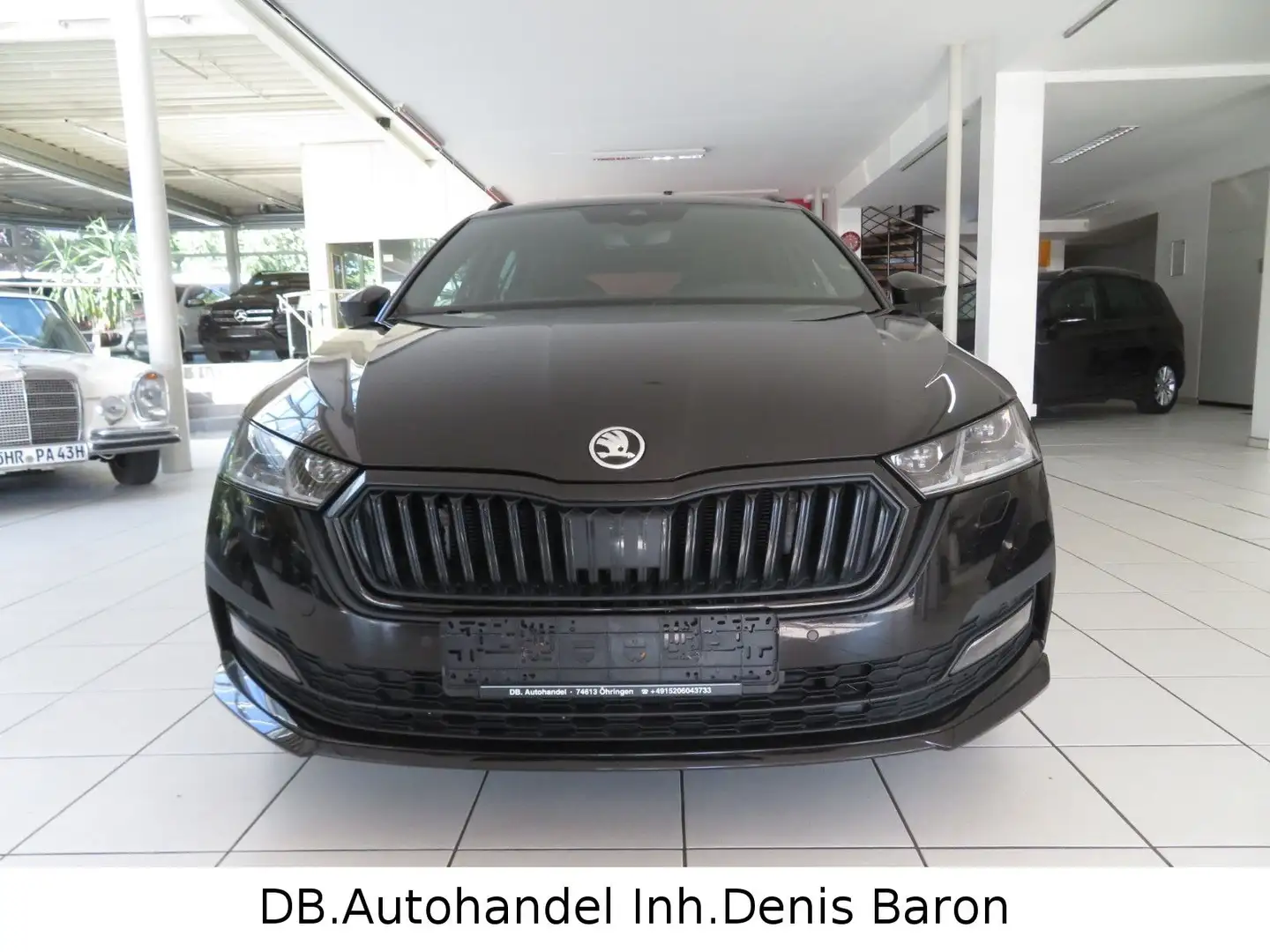 Skoda Octavia Combi Sportl. Navi HUD Pano Virtual ACC Schwarz - 2