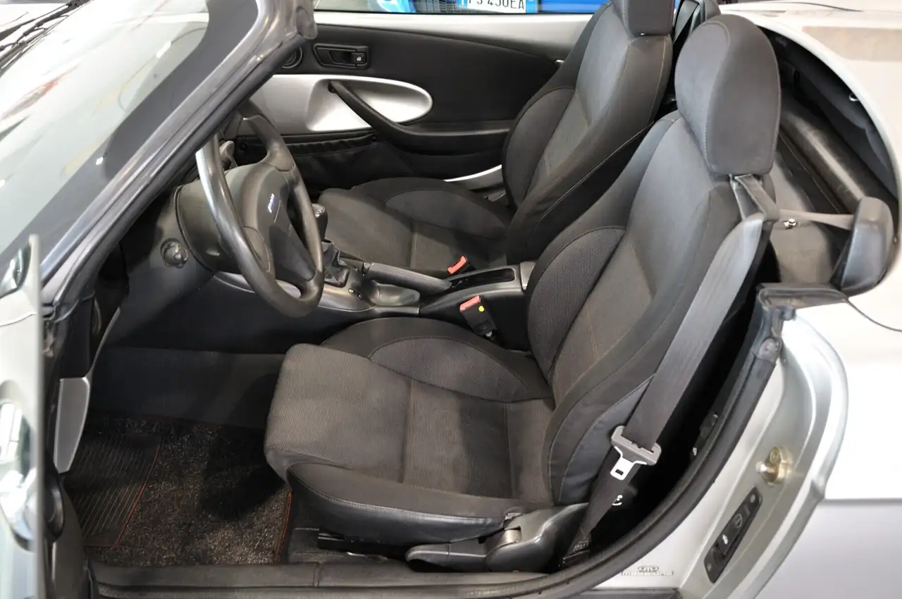 Fiat Barchetta 1.8 16V distribuzione e tagliando, foto 10