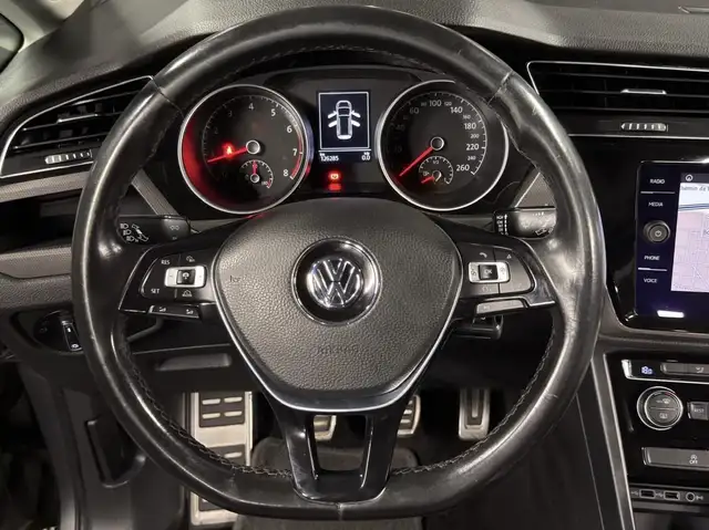 Volkswagen Touran view 15