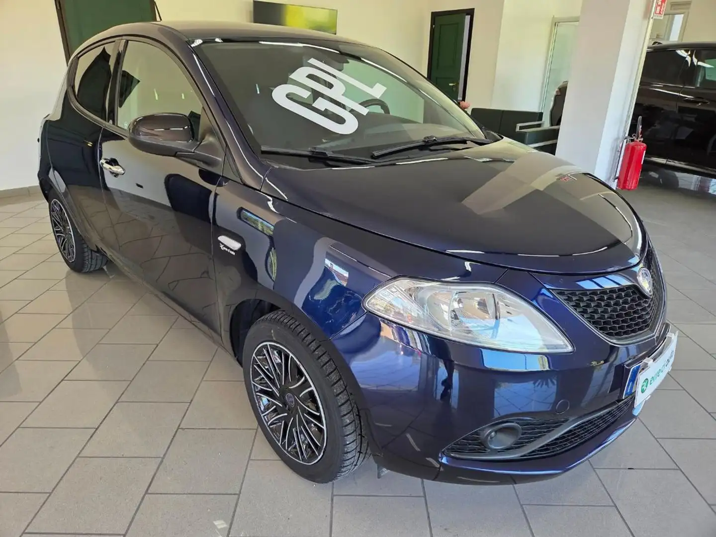 Lancia Ypsilon 1.2 69 CV 5 porte GPL Gold Blu/Azzurro - 1