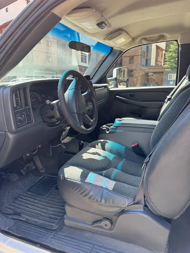 GMC Sierra 2500HD снимка GMC Sierra 2500HD