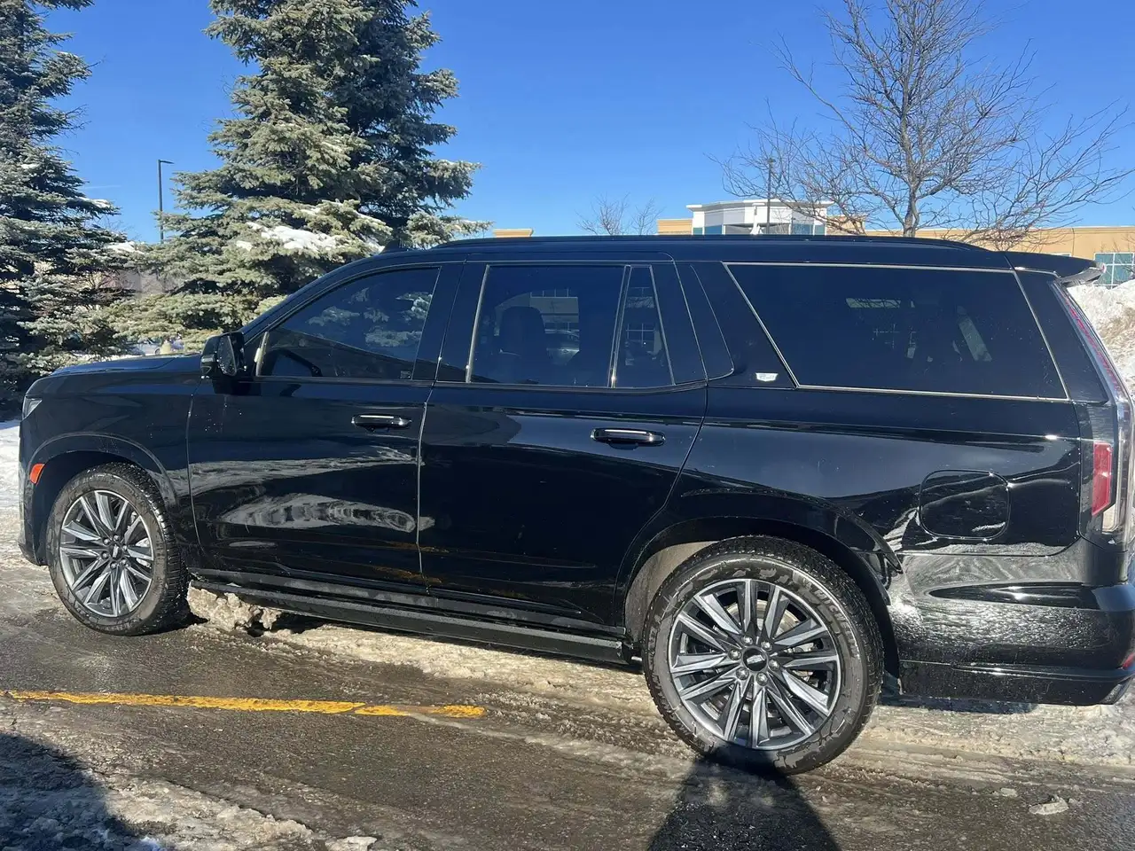 Cadillac Escalade снимка Cadillac Escalade