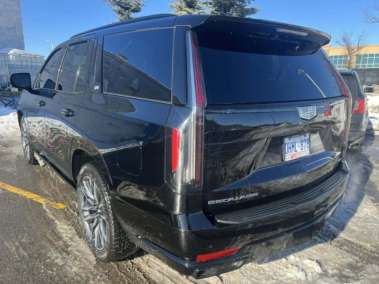 Cadillac Escalade снимка Cadillac Escalade