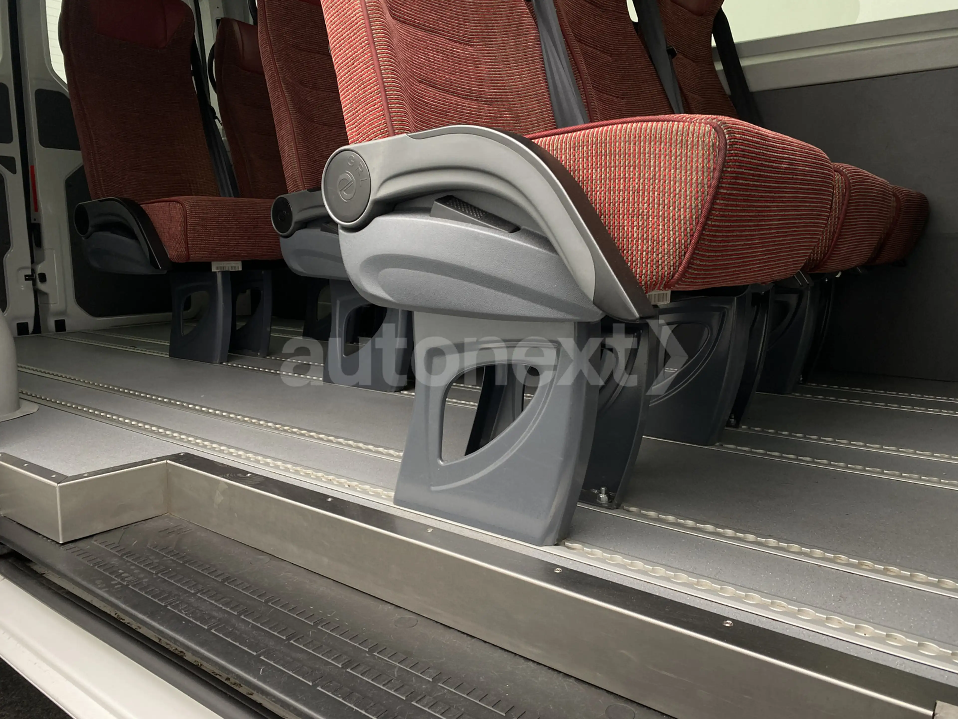 Volkswagen Crafter TDI *TOP ZUSTAND* BUS-PAKET+9-SITZE (3414) — photo 24