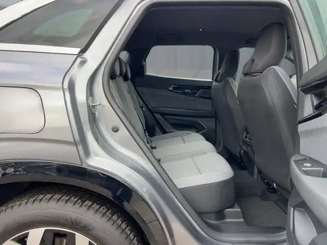 Renault Austral view 9