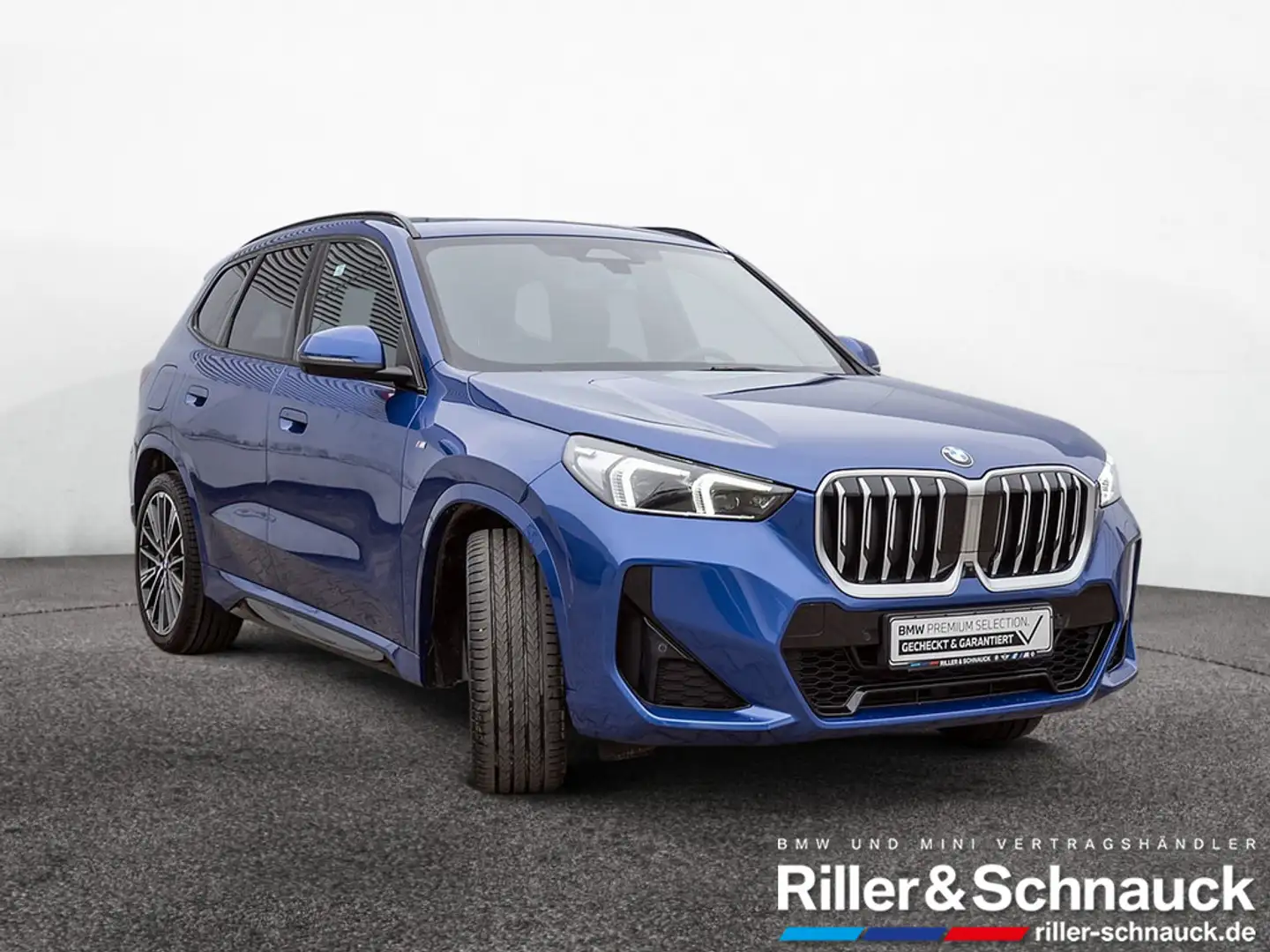 BMW X1 sDrive 18i M-Sport AHK+PANO+20 ZOLL+ACC+36 Blau - 2
