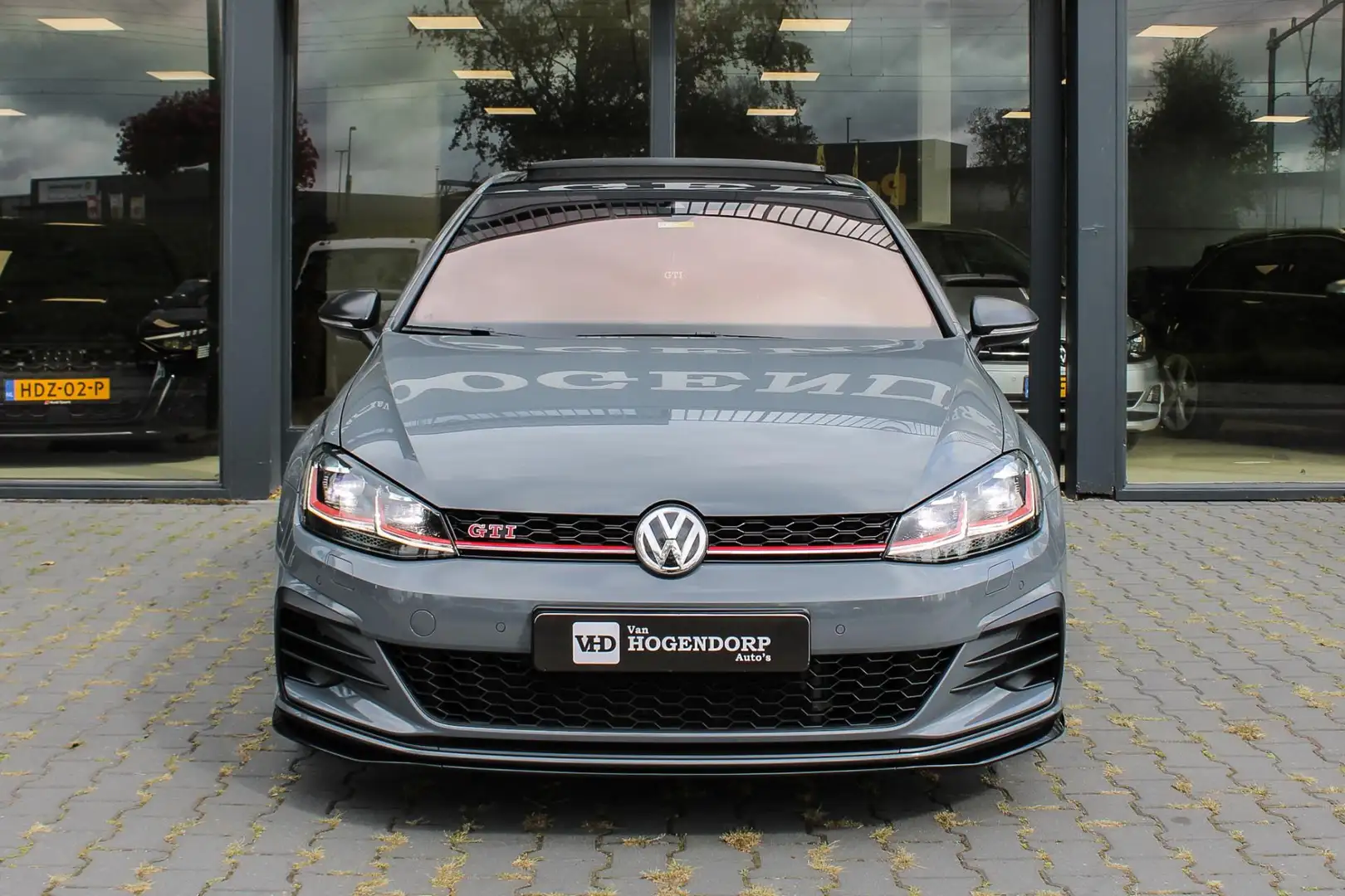 Volkswagen Golf GTI 2.0 TSI TCR PANO KEYLESS CAMERA LED DSG Gris - 2