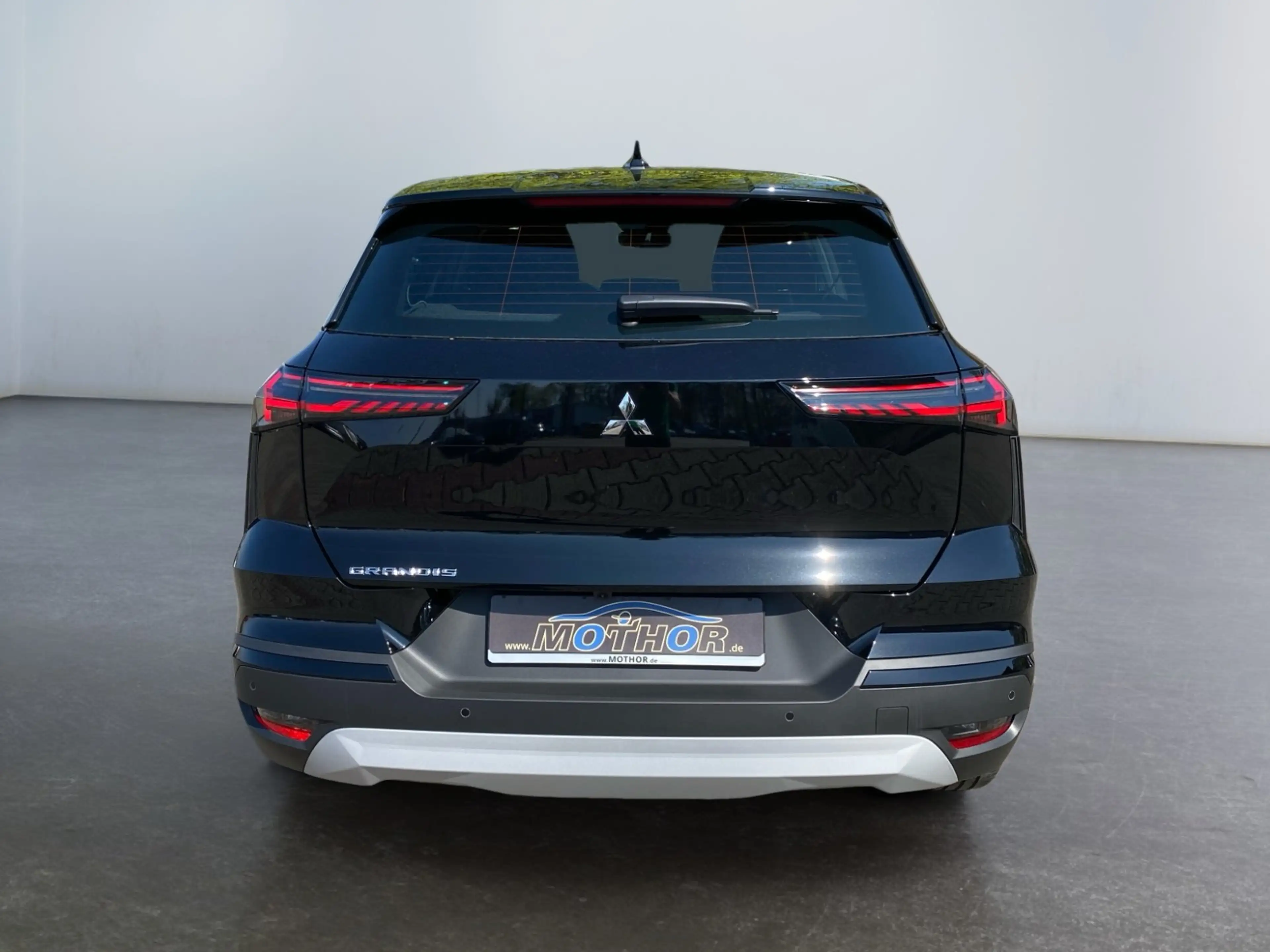 Mitsubishi Grandis 1.3l Diamant PLUS DynLicht Kamera — photo 5