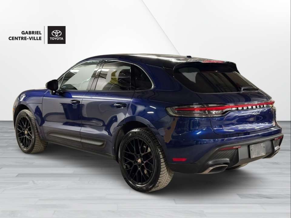 2024 Porsche Macan Base thumb 6