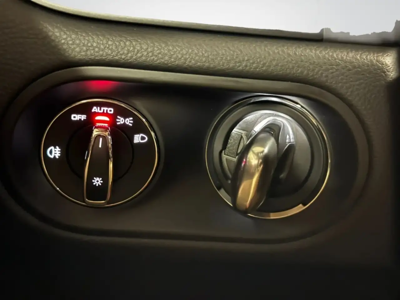 Porsche Macan снимка Porsche Macan