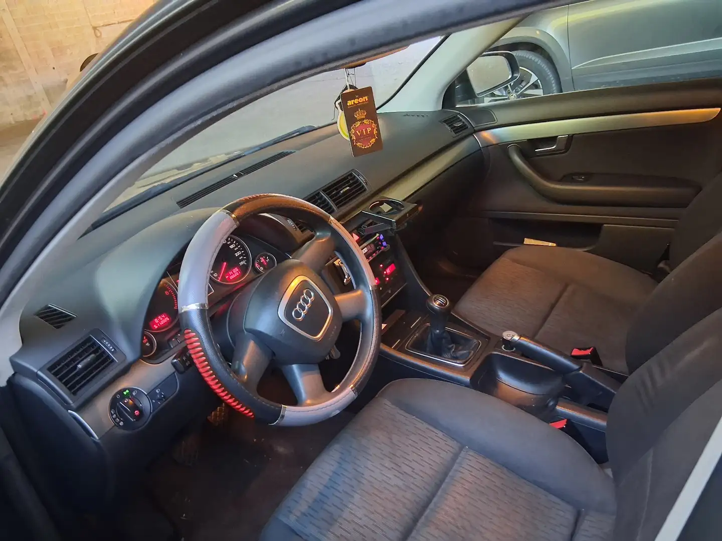 Audi A4 Avant 1.9 TDI - 2