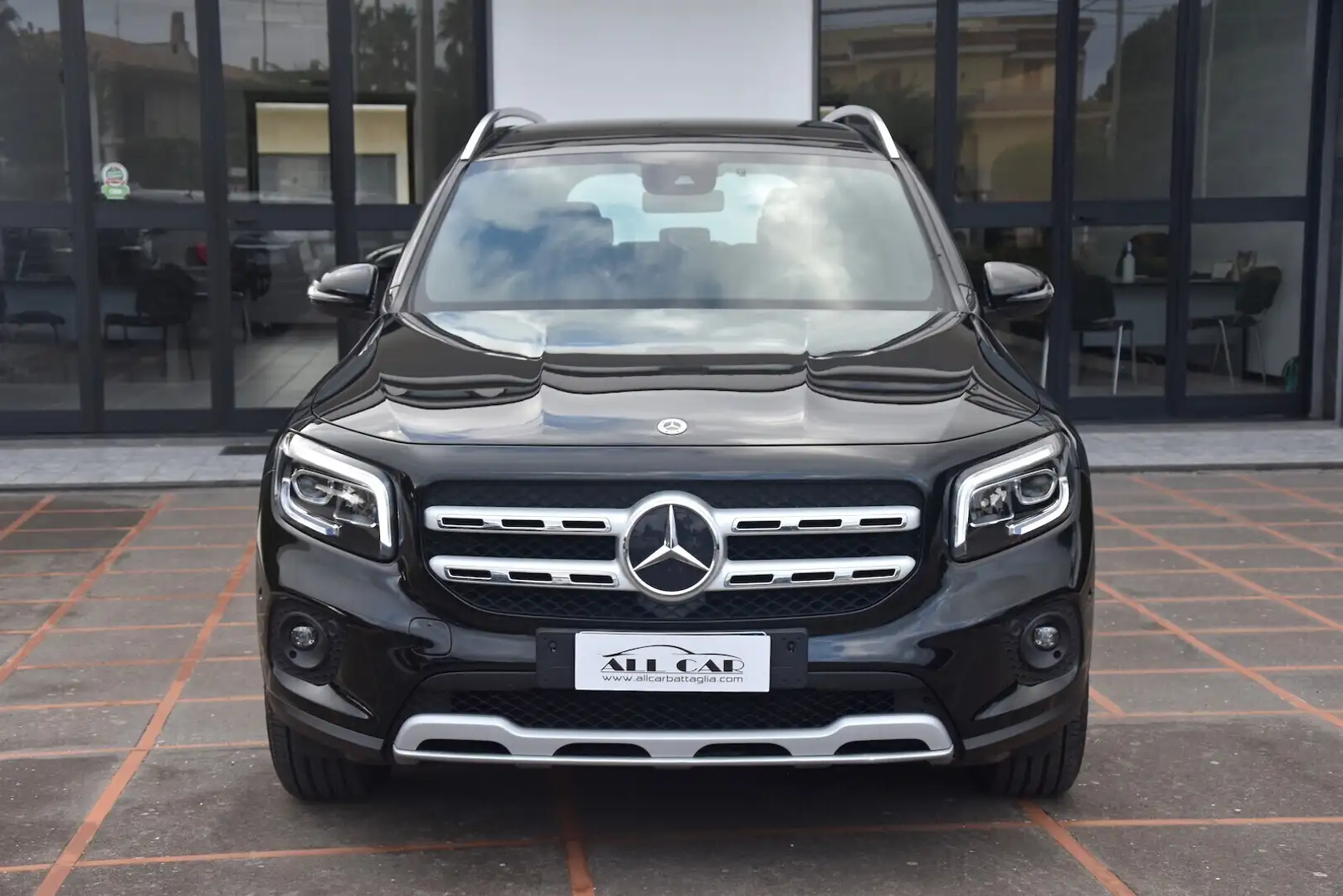 Mercedes-Benz GLB 200 GLB 200 d Automatic Business Extra Nero - 2