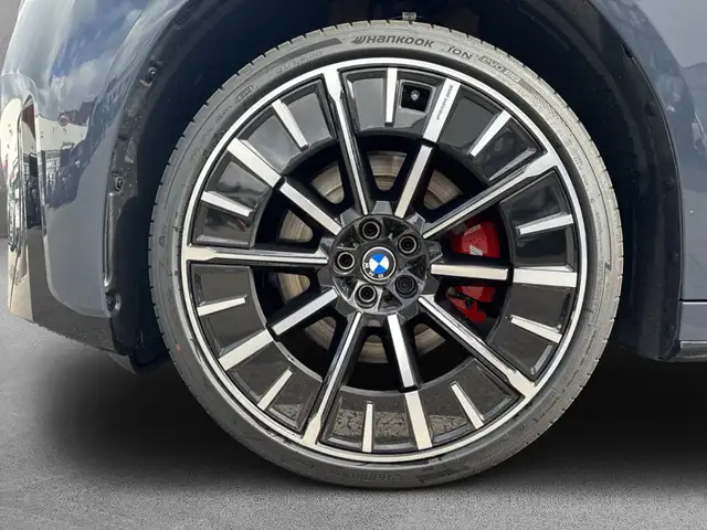 BMW Ix3 view 7