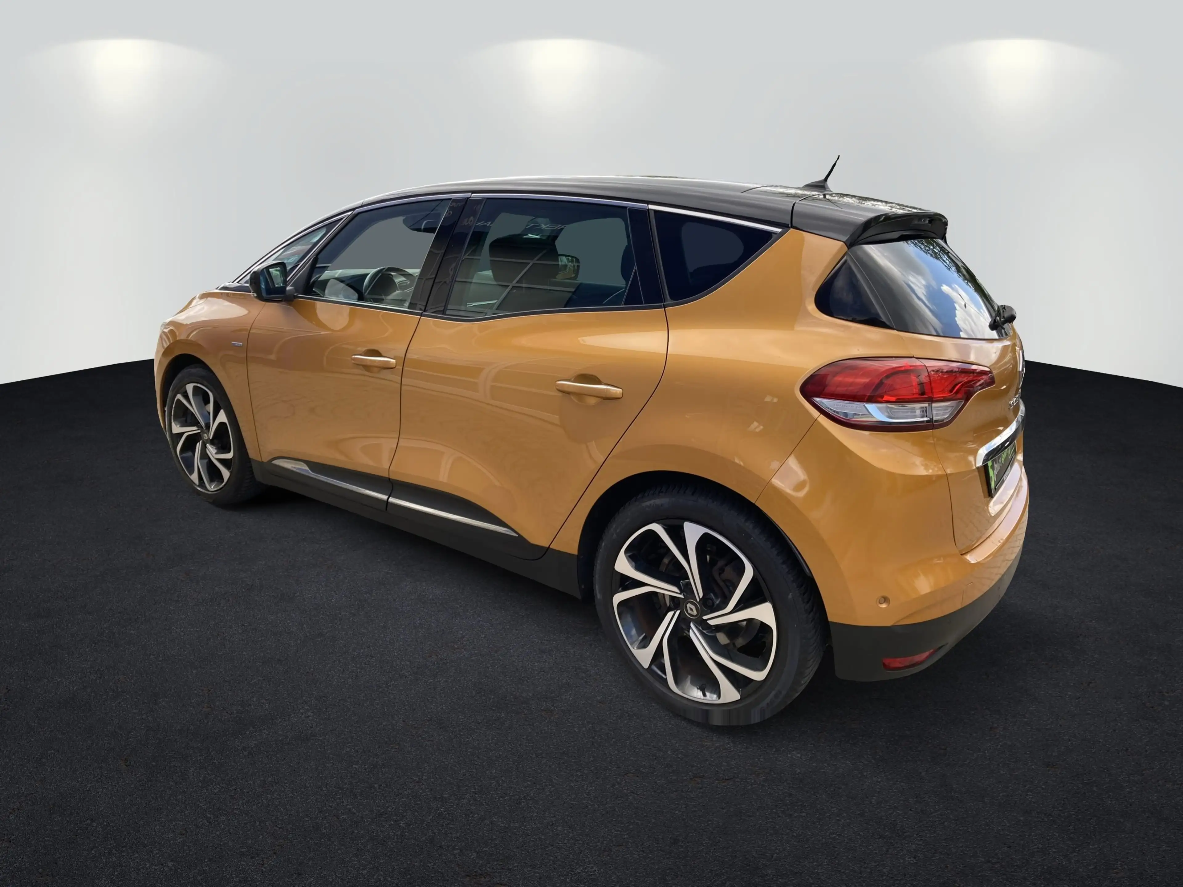 Renault Scenic BOSE Edition Navi+Klima+Panoramadach+Bose — photo 4