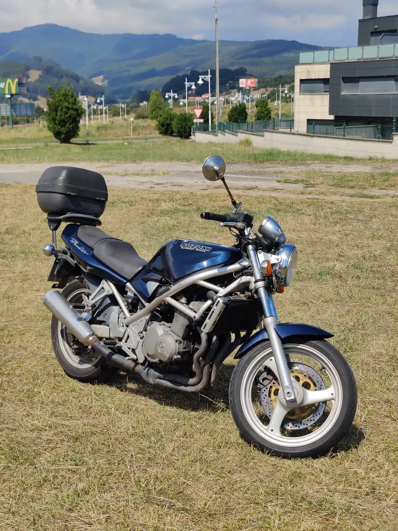 Suzuki Bandit 400 - 1