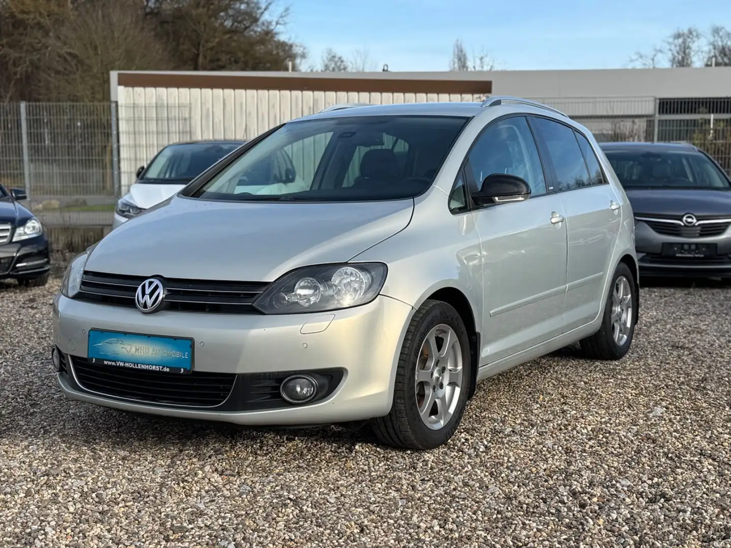 Volkswagen Golf Plus VI 1.2 Style Automatik Navi PDC Or - 1