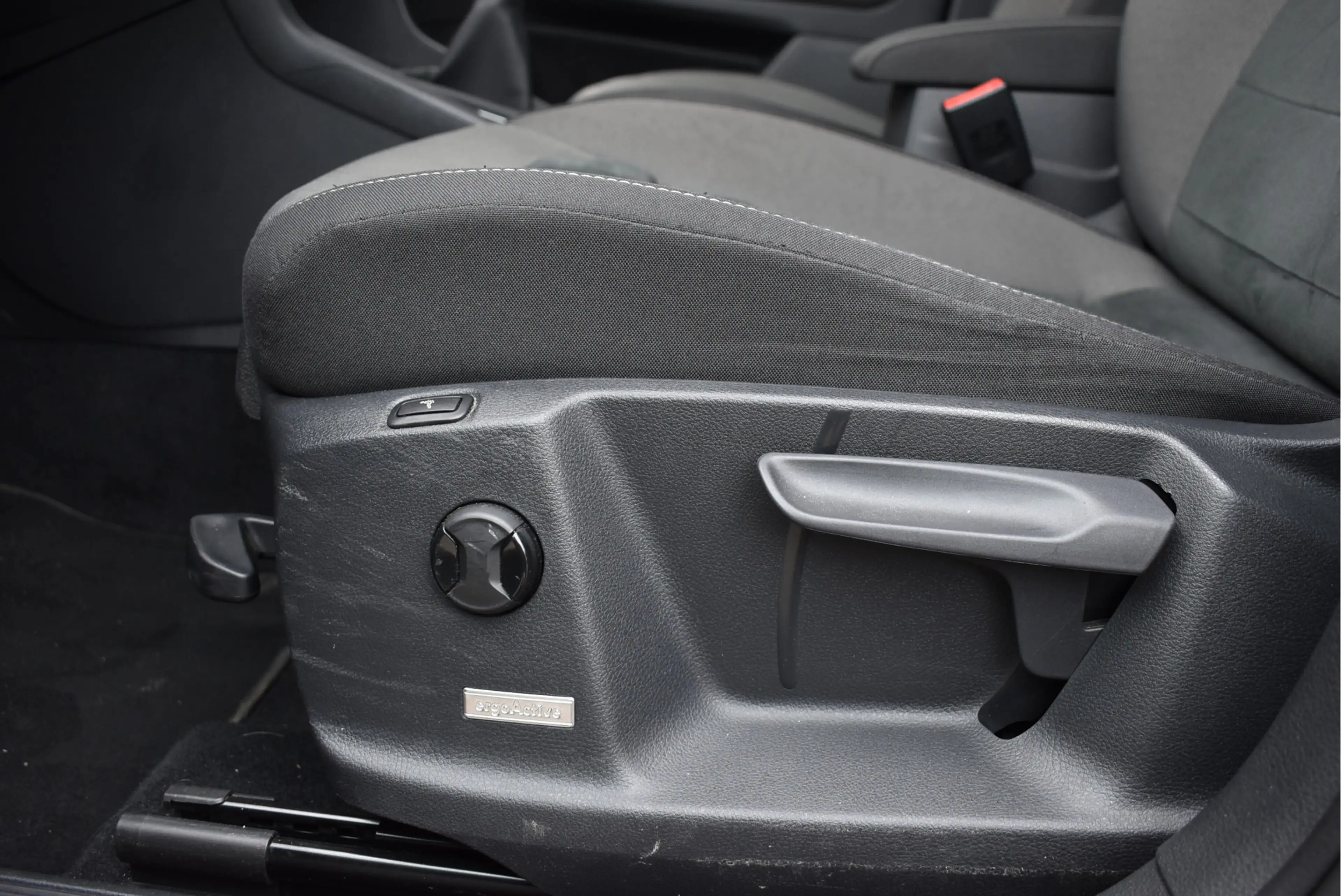 Volkswagen Golf Sportsvan 1.5 TSI ACT Highline Edition Stoelverwarming+massa — photo 23