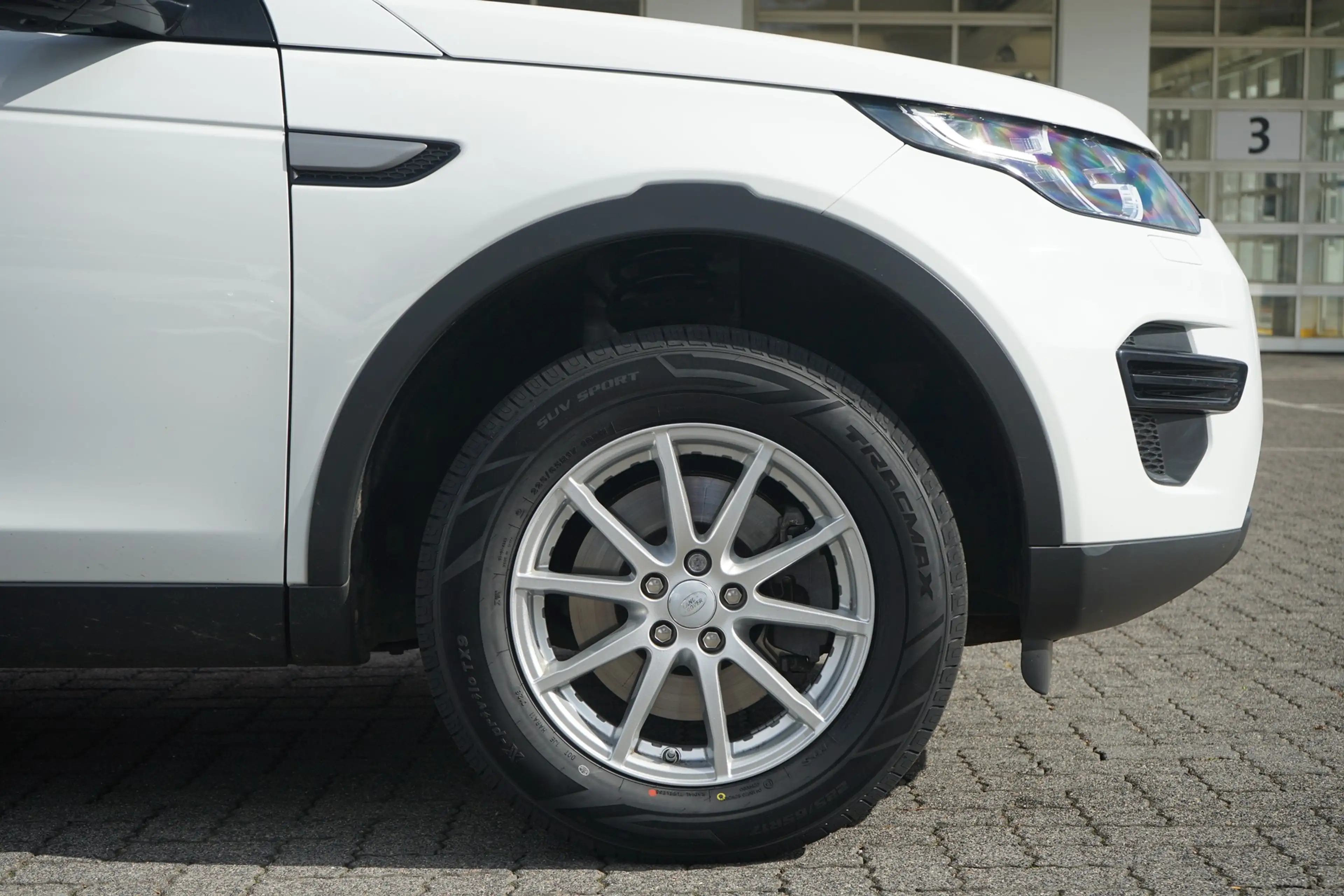 Land Rover Discovery Sport 2.0 4x4 Klima Sitzheizung PDC — photo 4