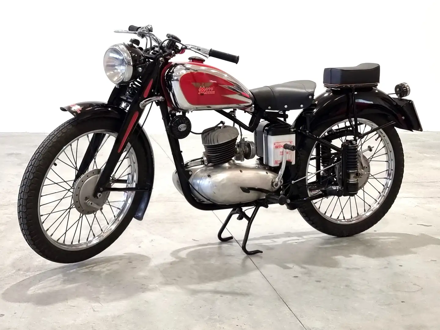 Moto Morini 125 T Turismo primo tipo Negro - 2
