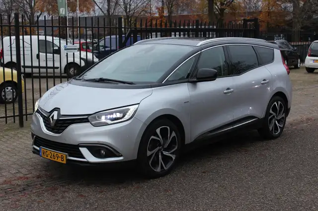 Renault Grand Scenic 1.5 dCi Bose Hybrid Assist
