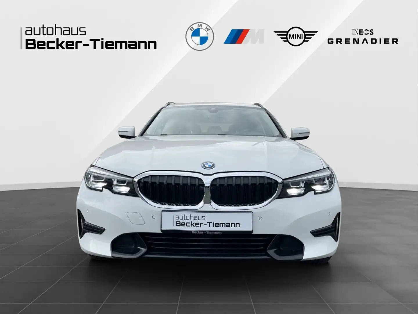 BMW 320 e xDrive Touring*AUT.*M SPORT LINE*H+K SOUND* Wit - 2