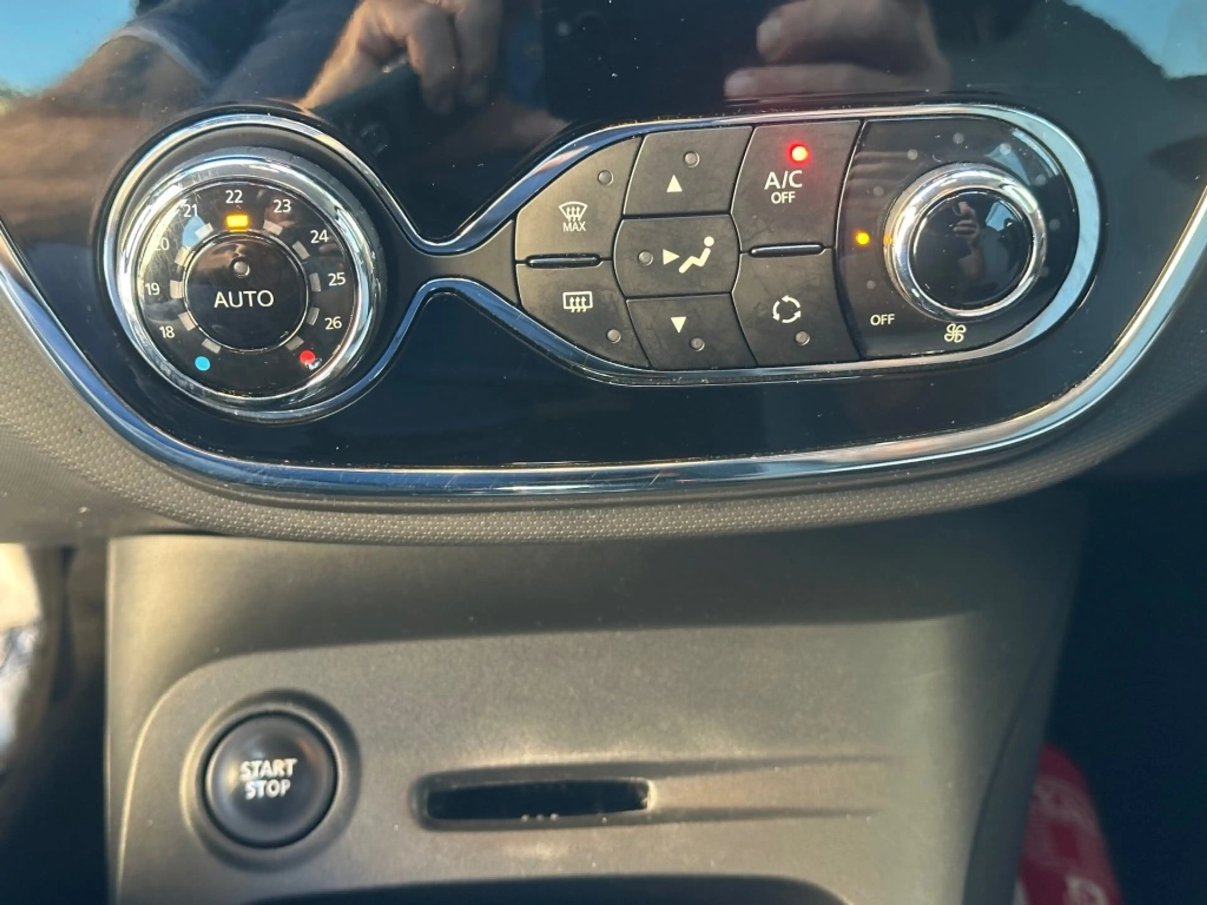 Renault Captur 1.2 DYNAMIC AutomaatNavi Camera Airco Trekhaak — photo 23