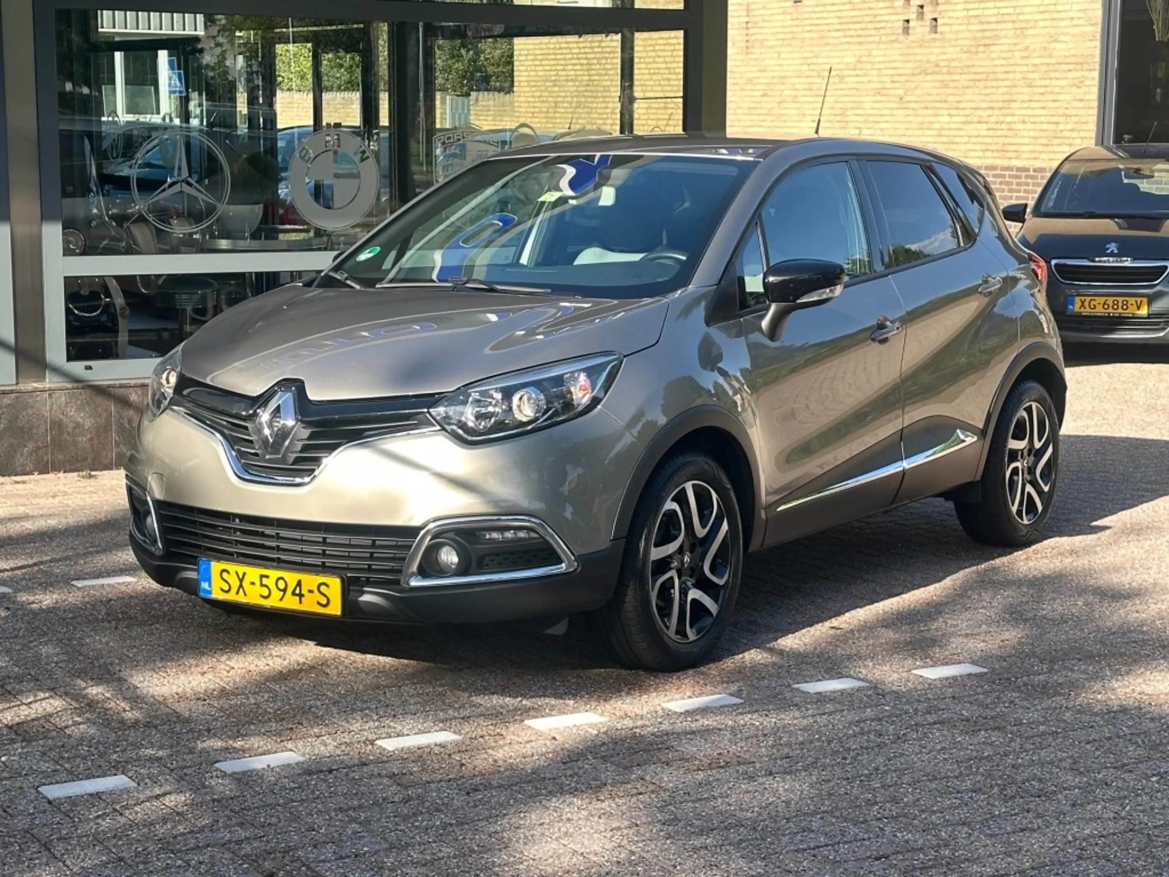 Renault Captur 1.2 DYNAMIC AutomaatNavi Camera Airco Trekhaak — photo 2