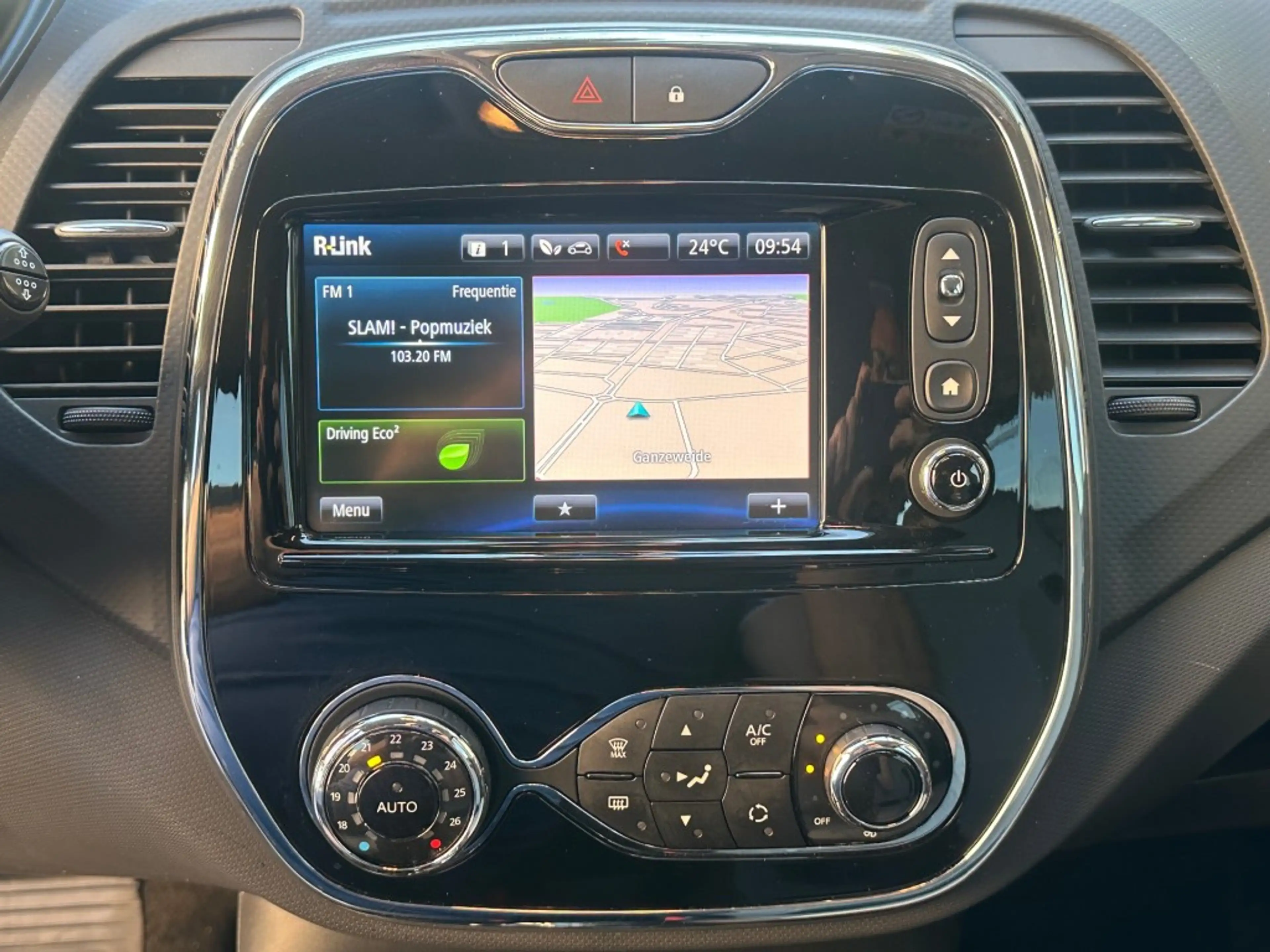 Renault Captur 1.2 DYNAMIC AutomaatNavi Camera Airco Trekhaak — photo 18