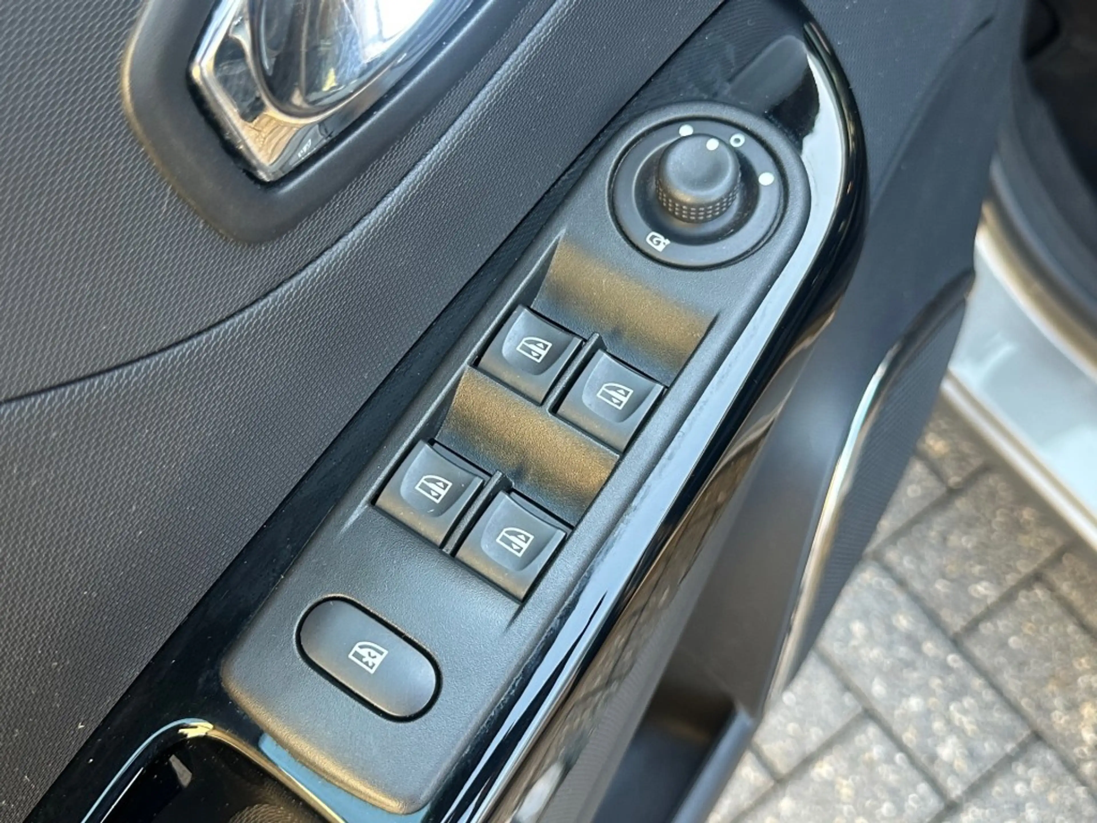 Renault Captur 1.2 DYNAMIC AutomaatNavi Camera Airco Trekhaak — photo 27