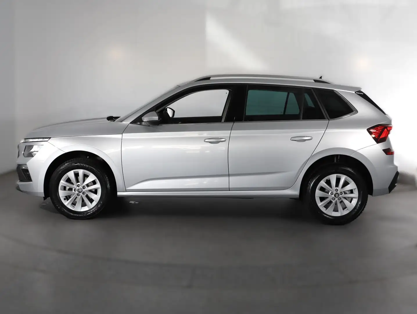 Skoda Kamiq Selection TSI DSG Silber - 2