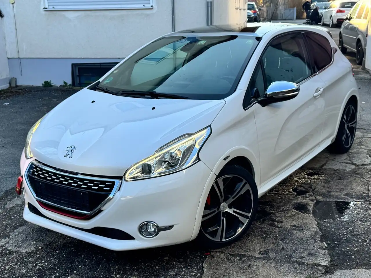 Peugeot 208