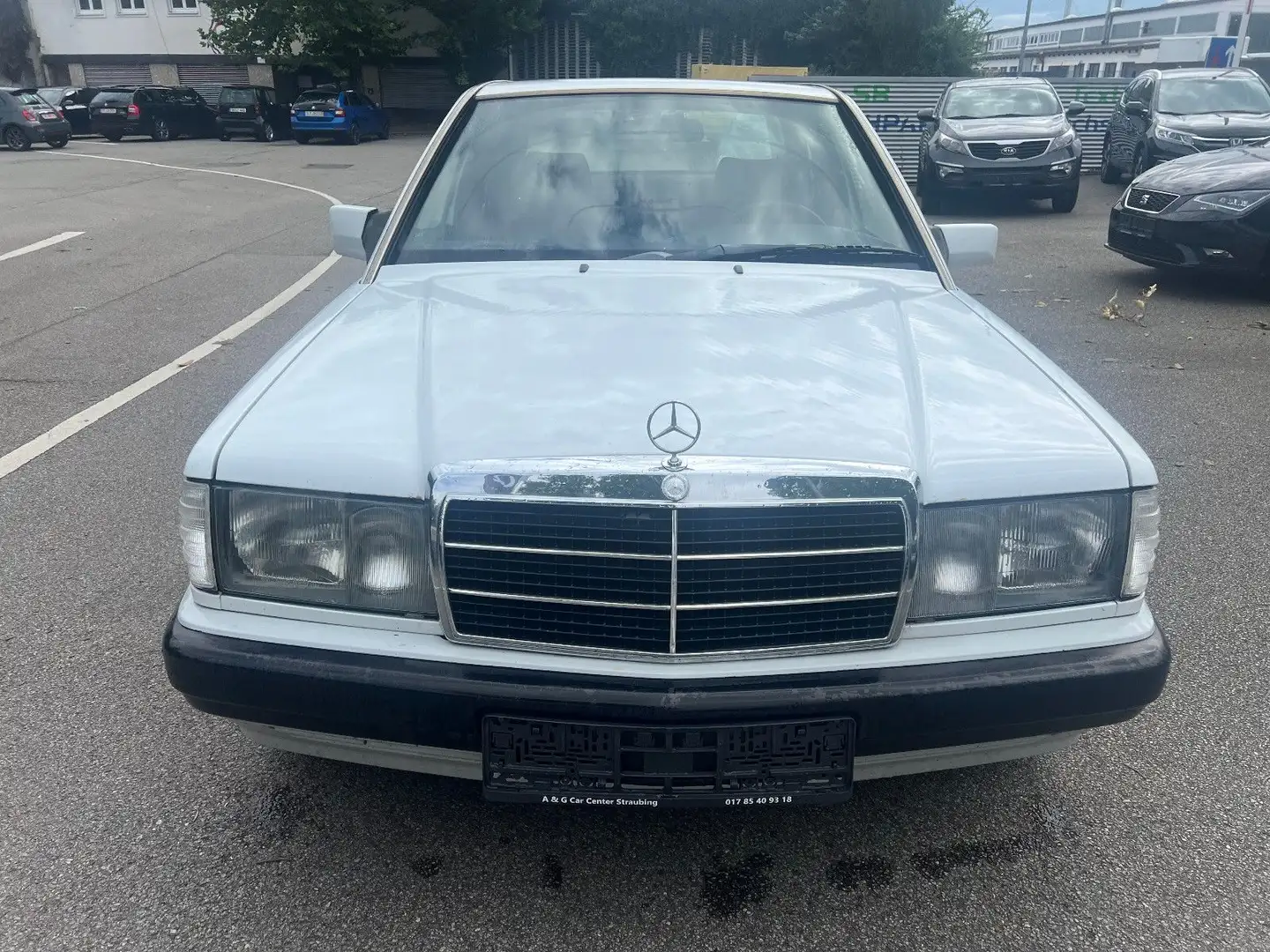 Mercedes-Benz 190 E * H-Kennzeichen Blanc - 2