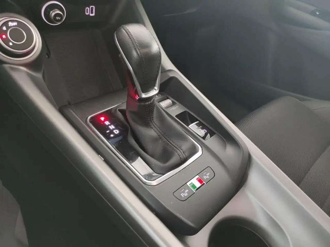 Alfa Romeo Tonale 2024 — фото 15