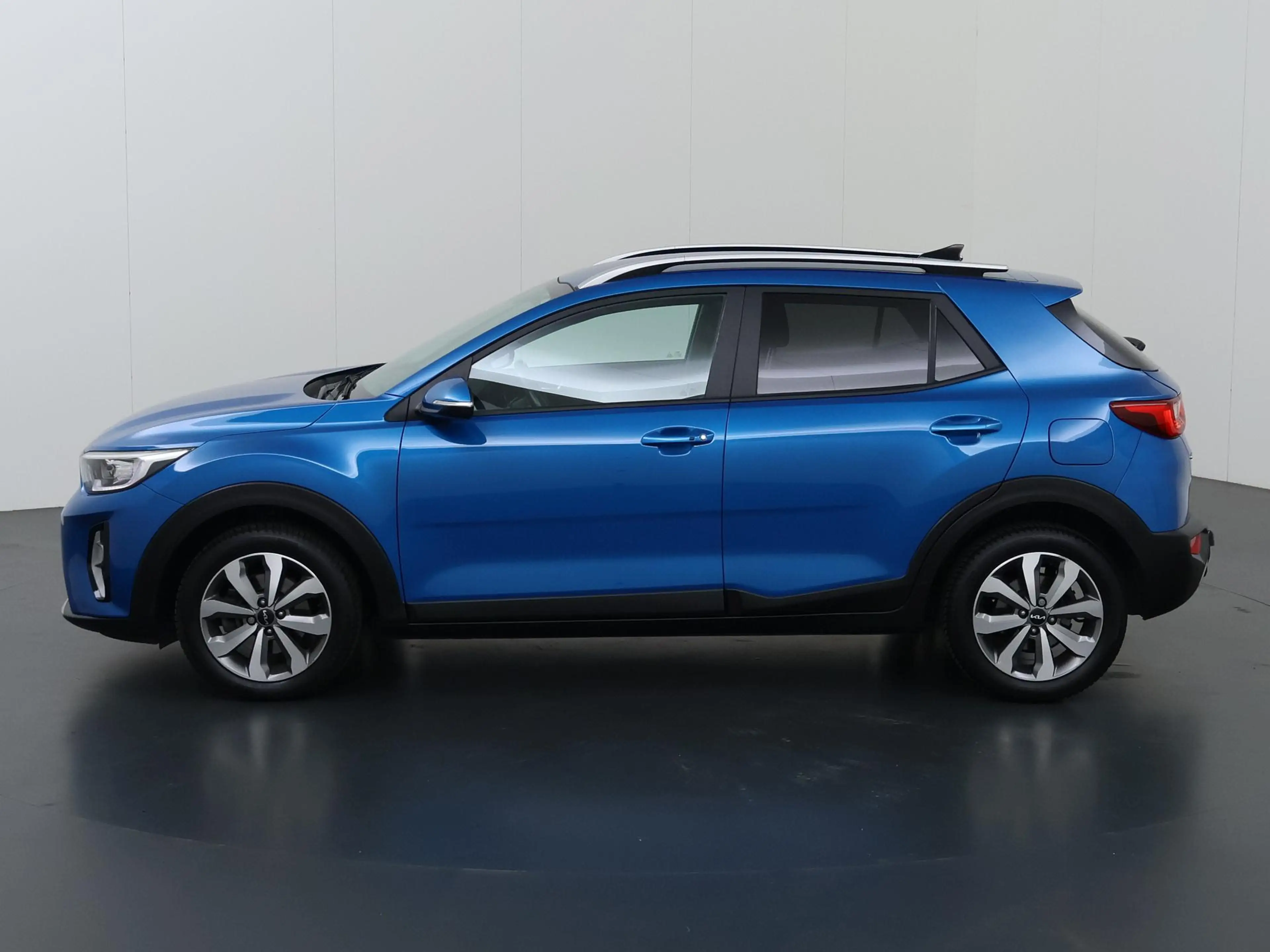 Kia Stonic 1.0 T-GDi MHEV DynamicPlusLine | Trekhaak | Naviga — photo 5