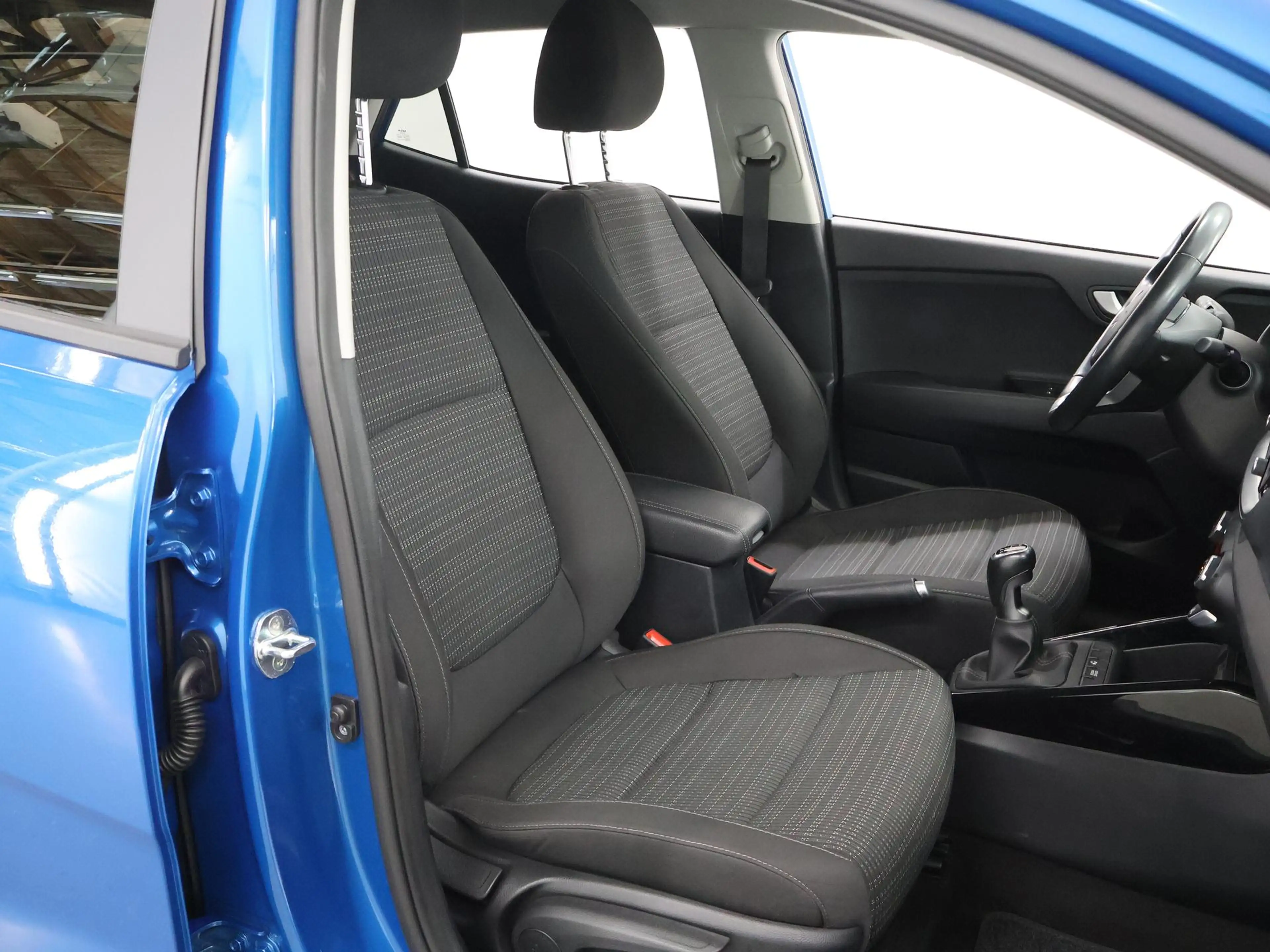 Kia Stonic 1.0 T-GDi MHEV DynamicPlusLine | Trekhaak | Naviga — photo 10