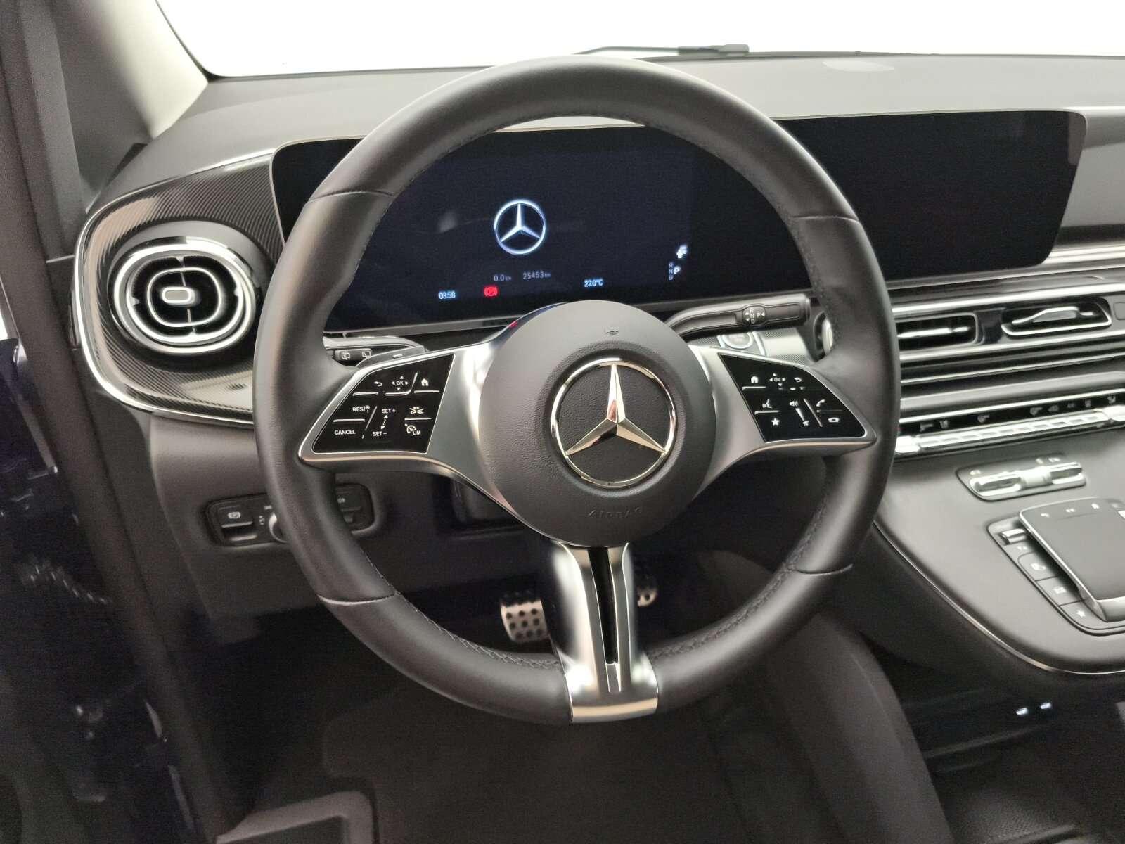 Mercedes-Benz V 220
