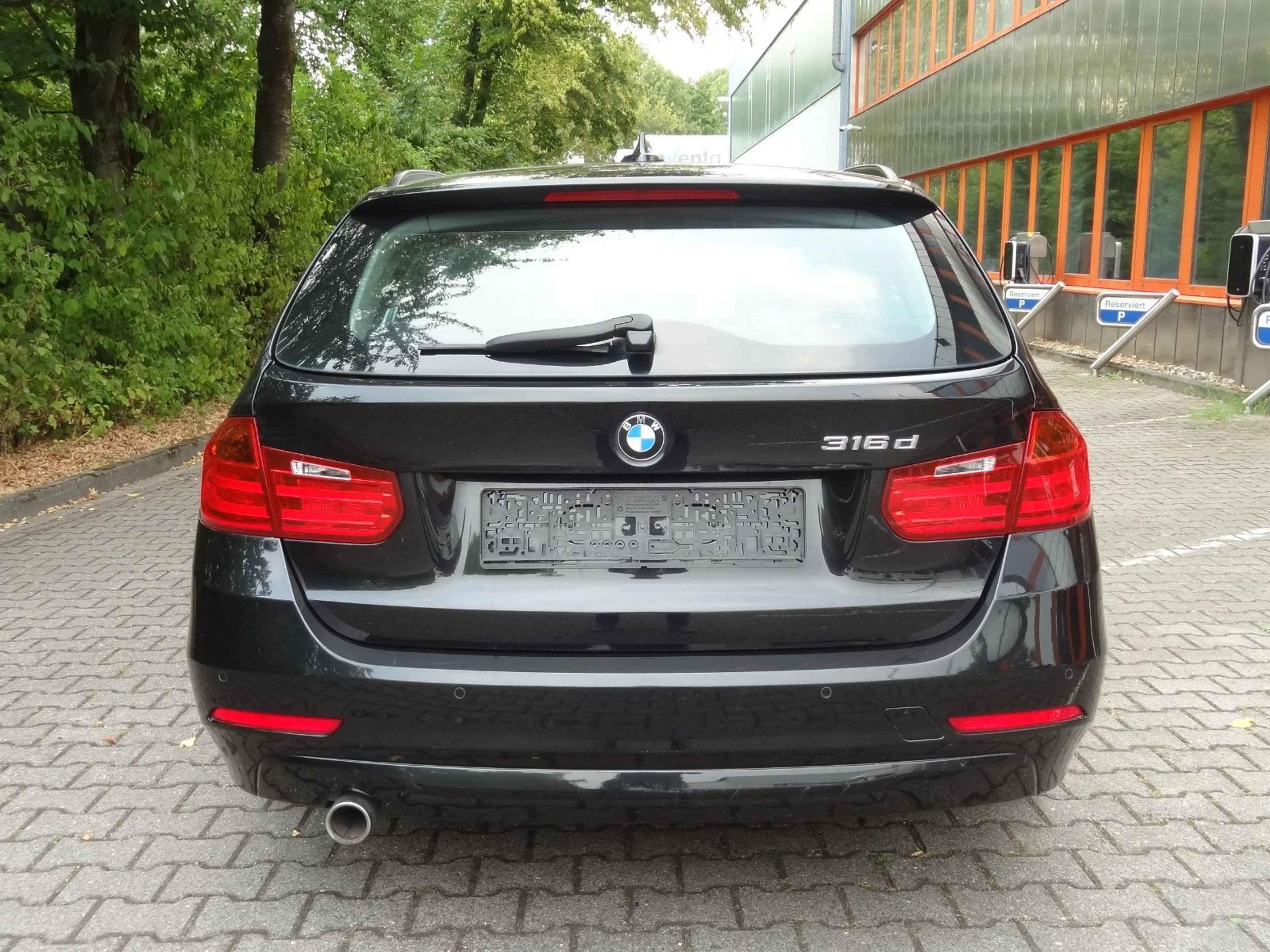 BMW 316 d Touring/Leder/Navi/Xenon/Panorama/ — photo 5