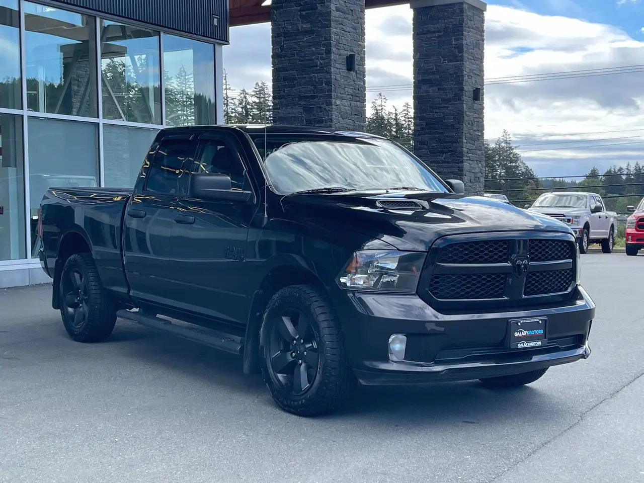 RAM 1500 снимка RAM 1500