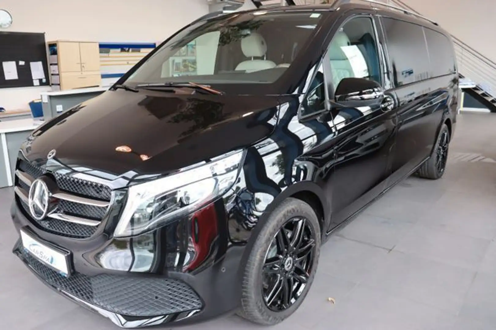 Mercedes-Benz V 300 4maticAirm Extralang NEW UNIQUE VIP DESIGN Noir - 2