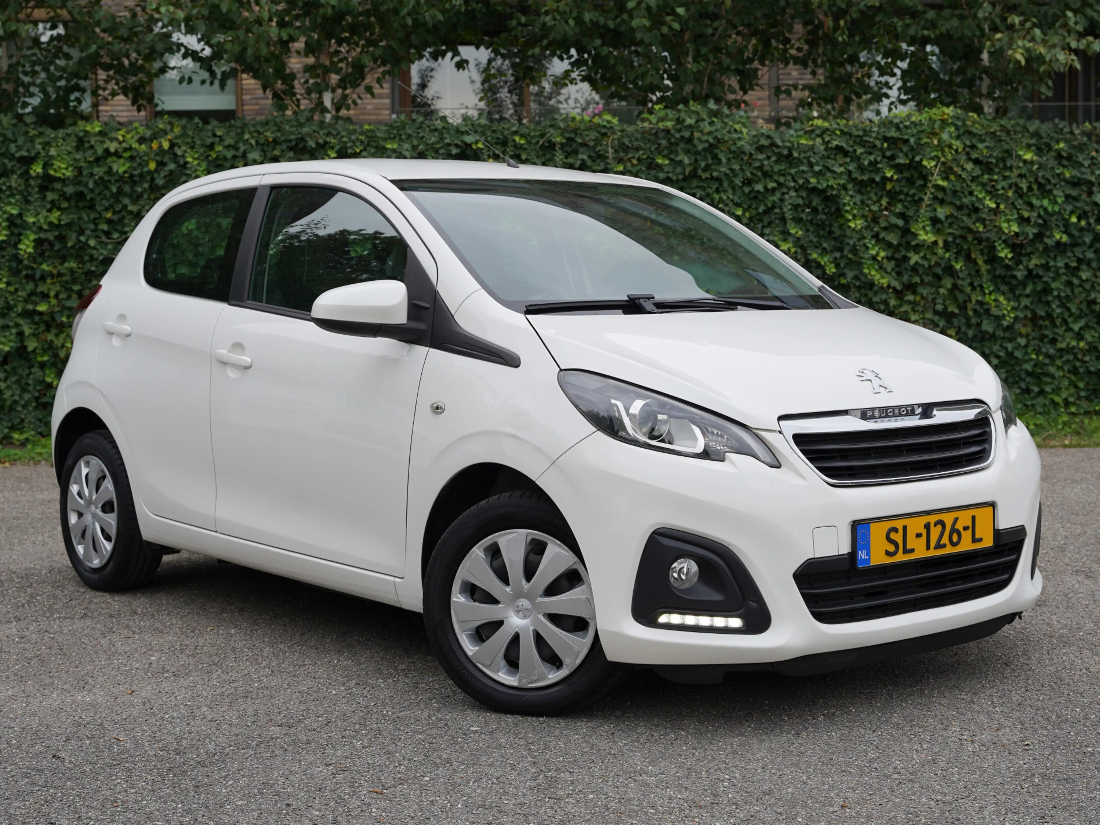 Peugeot 108 1.0 e-VTi Active | Apple Carplay & Android Auto | — photo 24