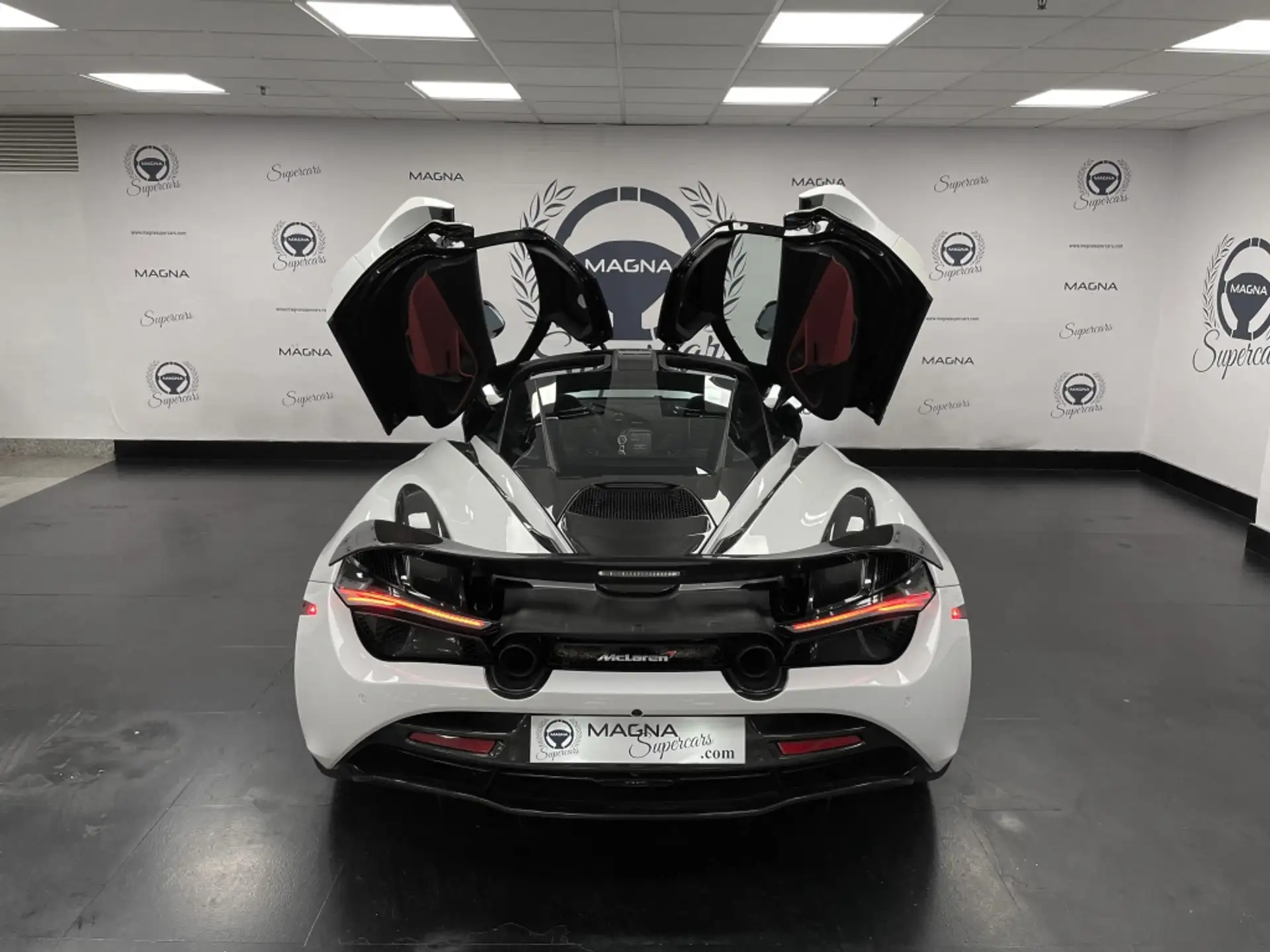 맥라렌 720S 720 Sport Coupe 2018 흰색 사진 5