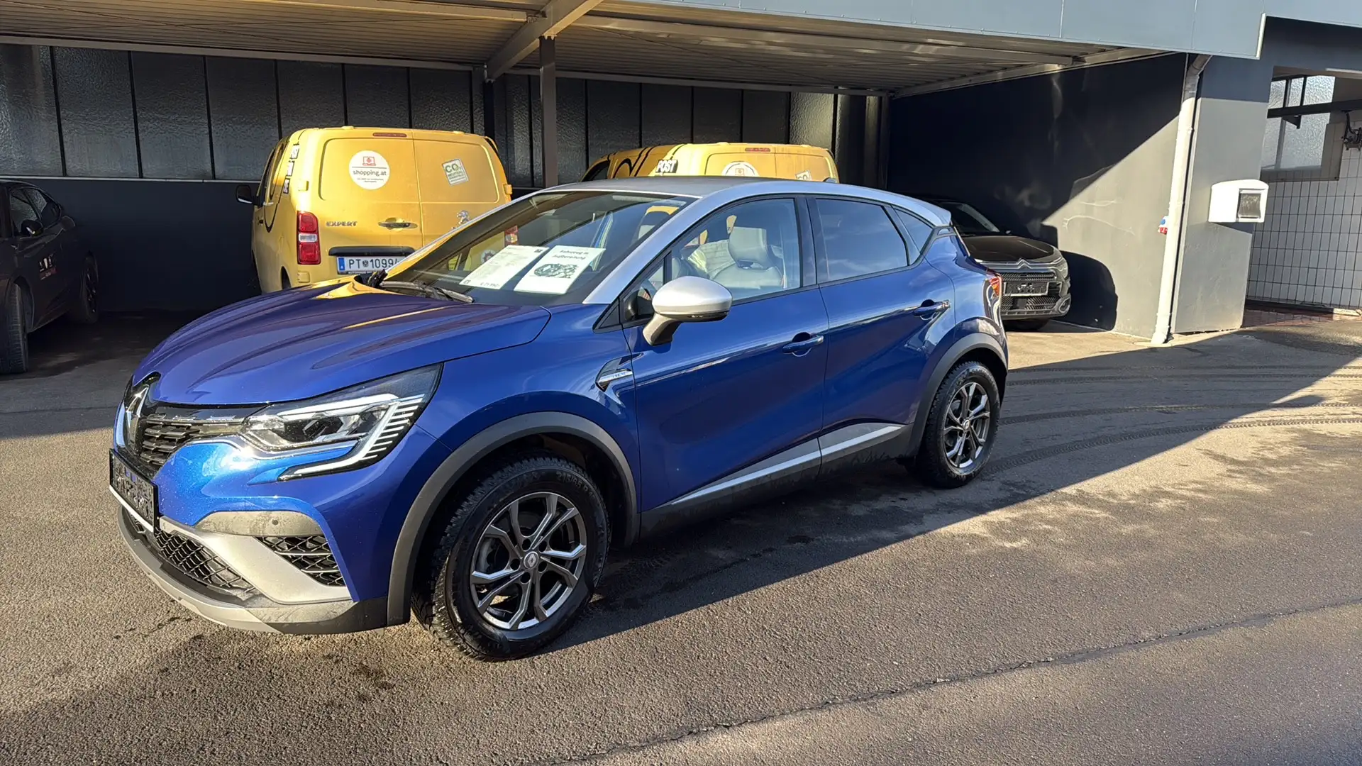 Renault Captur Captur TCe 140 EDC PF R.S. Line R.S. Line Blau - 1