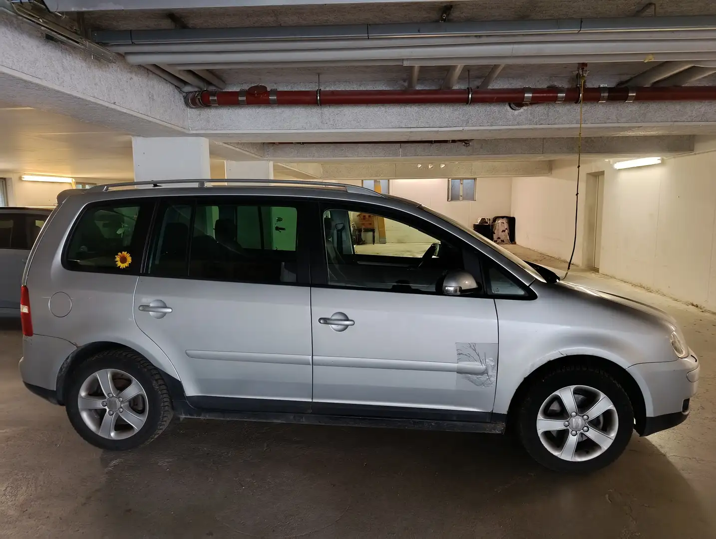 Volkswagen Touran Touran 1.9 TDI DPF Trendline Срібний - 2