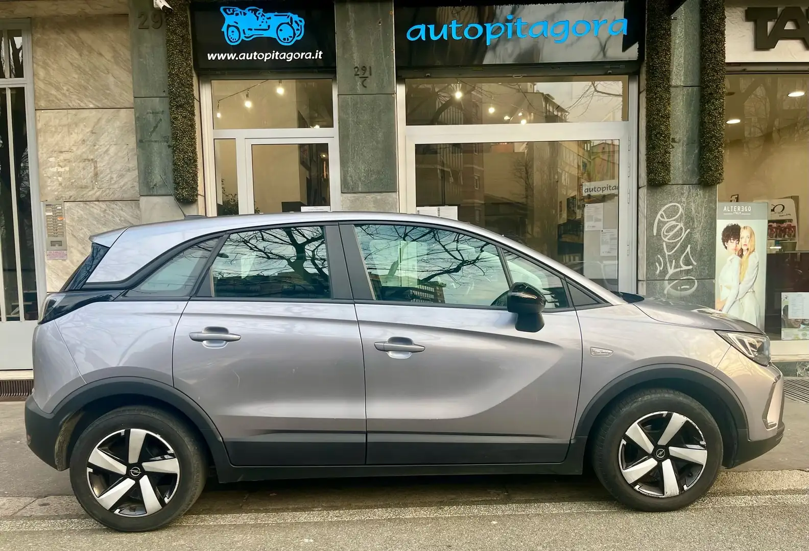 Opel Crossland 1.2 83cv my18.5 Zilver - 1