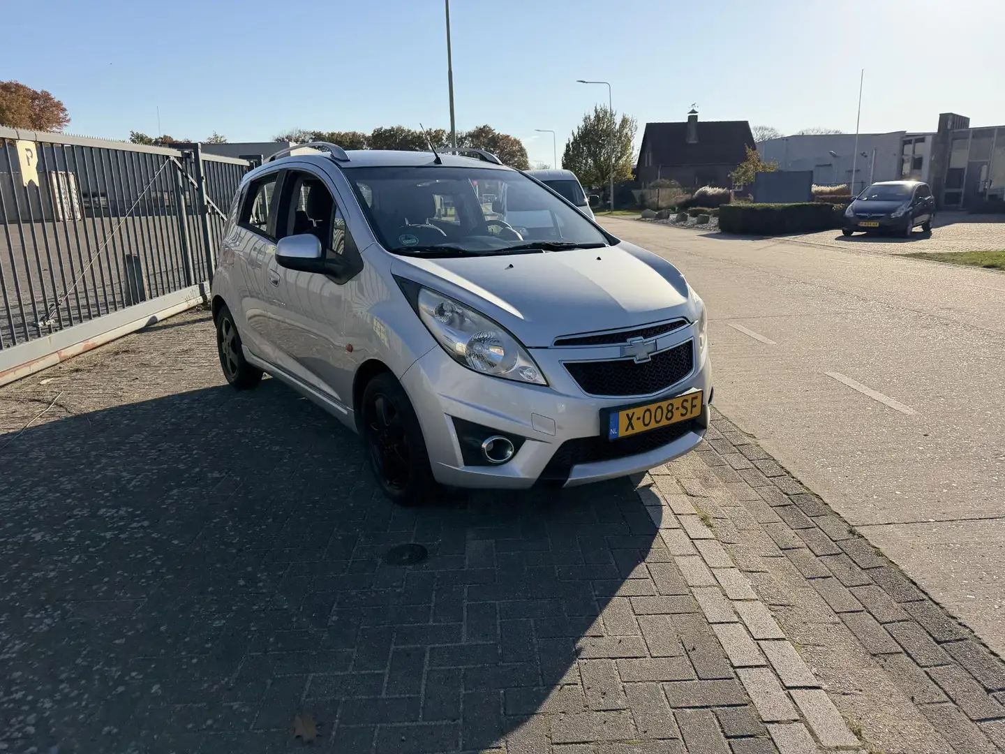 Chevrolet Spark 1.2 16V LT Gri - 1