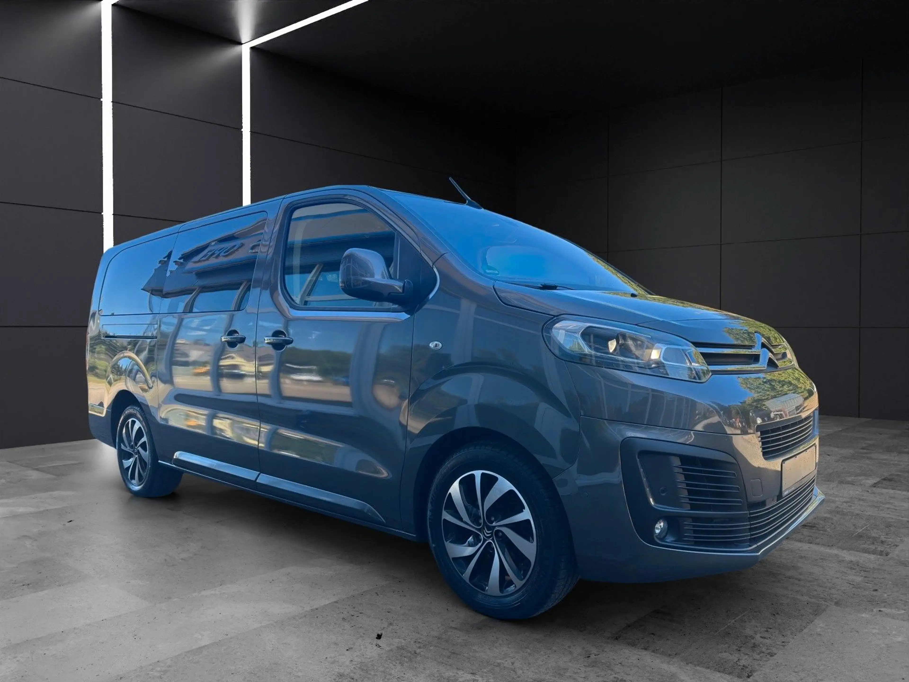 Citroen Spacetourer Feel XL STANDH+2SCHIEBET+AHK — photo 7
