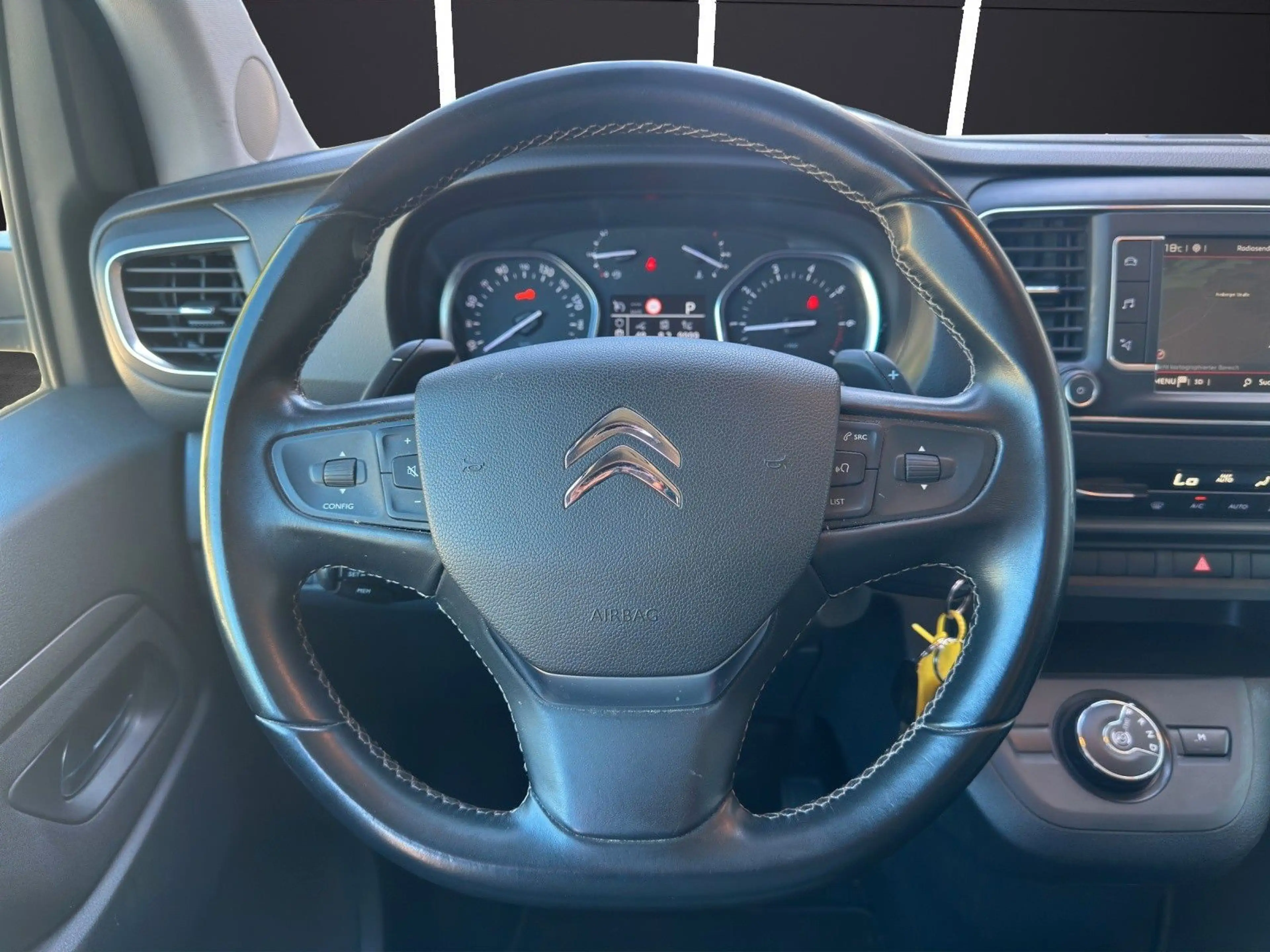 Citroen Spacetourer Feel XL STANDH+2SCHIEBET+AHK — photo 12